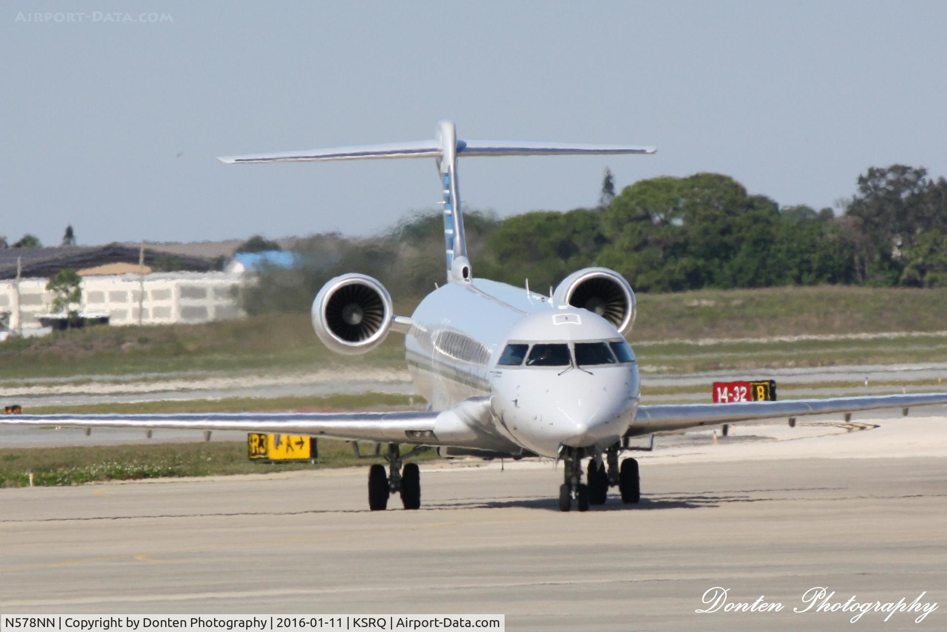 N578NN, 2015 Bombardier CRJ-900 (CL-600-2D24) C/N 15381, American Flight 5403 operated by PSA (N578NN) arrives at Sarasota-Bradenton International Airport following flight from Charlotte-Douglas International Airport