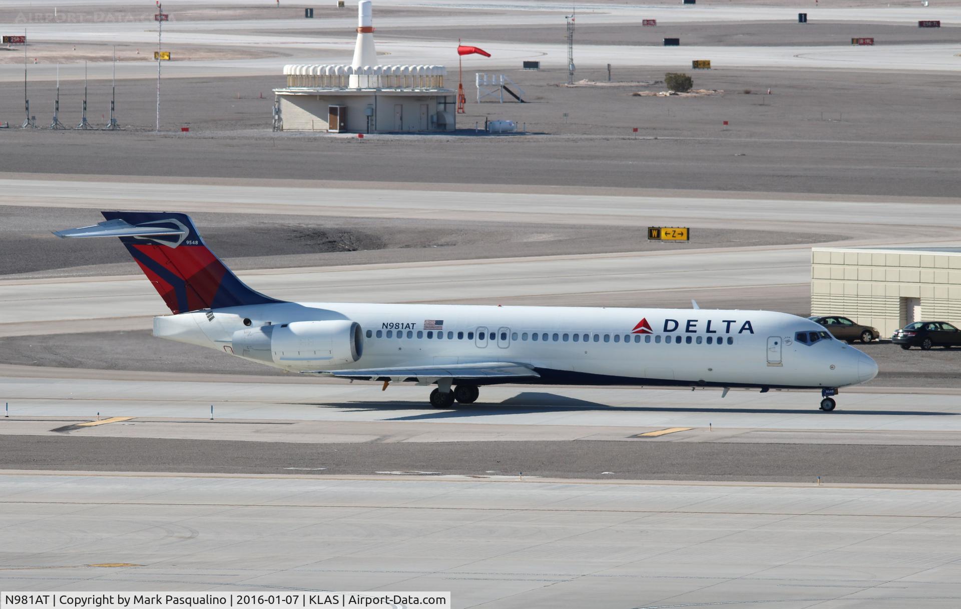 N981AT, 2002 Boeing 717-200 C/N 55040, Boeing 717-200