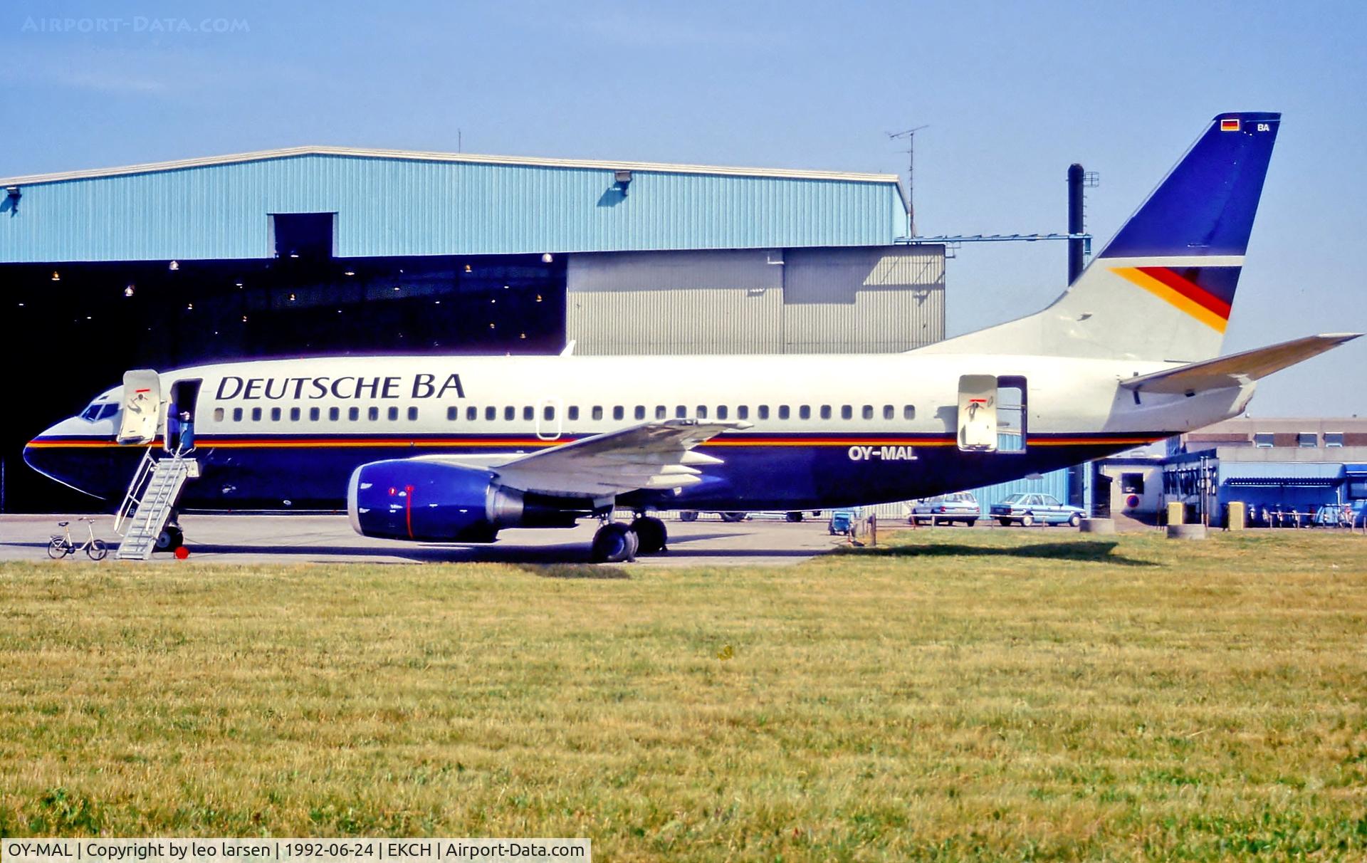 OY-MAL, 1992 Boeing 737-3L9 C/N 26441, Copenhagen 24.6.92