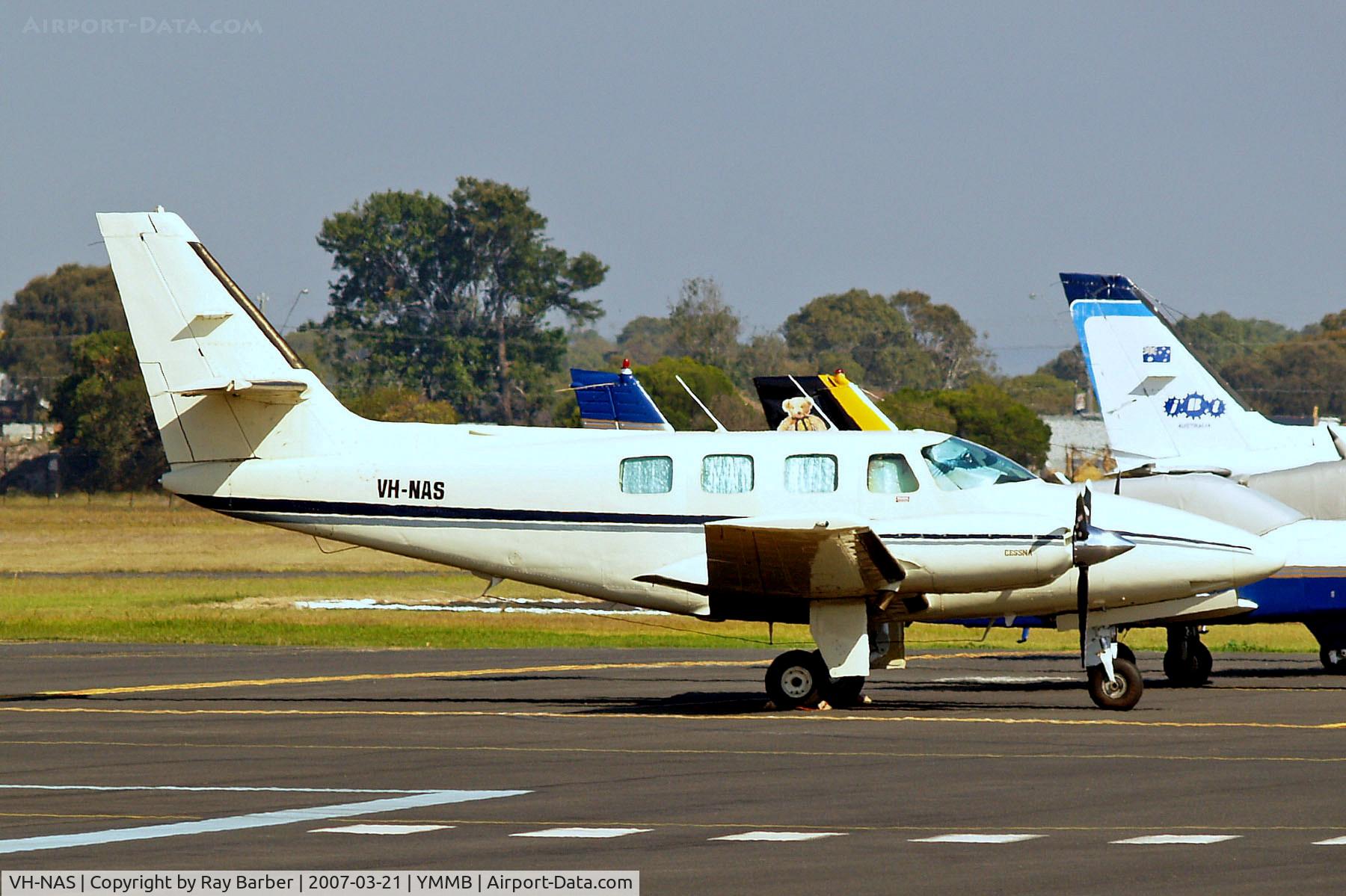 VH-NAS, Cessna T303 Crusader C/N T30300034, Cessna T.303 Crusader [T303-00034] Moorabbin~VH 21/03/2007