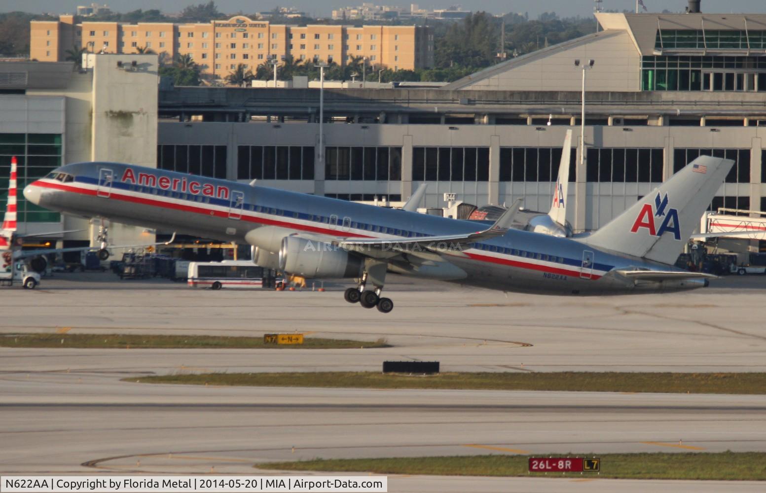 N622AA, 1990 Boeing 757-223 C/N 24580, American