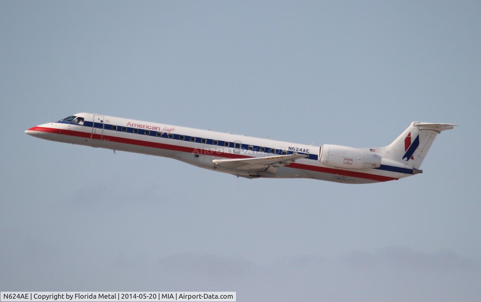 N624AE, 1999 Embraer ERJ-145LR (EMB-145LR) C/N 145111, Eagle