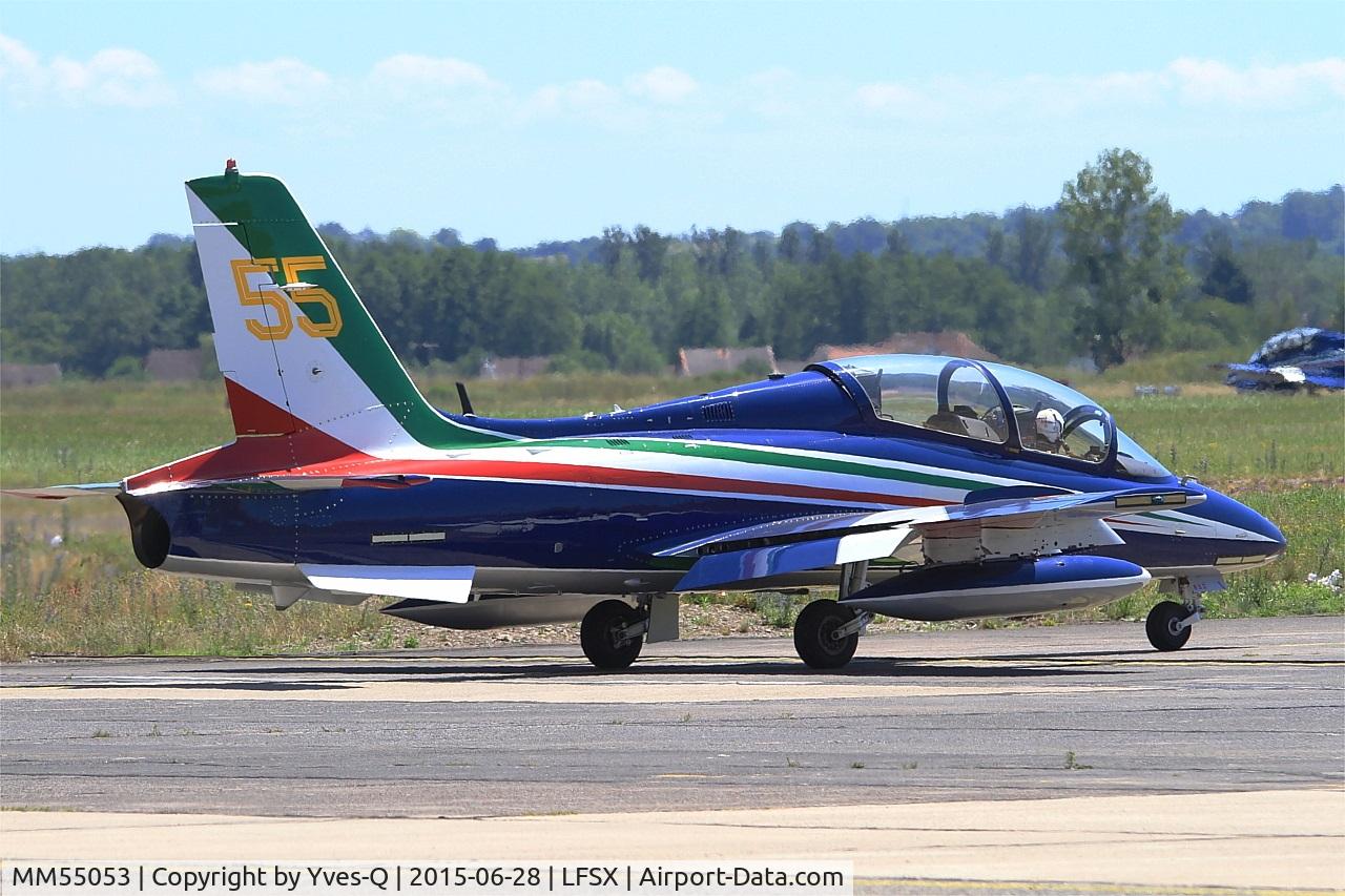 MM55053, Aermacchi MB-339PAN C/N 6847/187/AA084, Italian Air Force Aermacchi MB-339PAN, N°55 of Frecce Tricolori Aerobatic Team 2015, Taxiing to holding point, Luxeuil-Saint Sauveur Air Base 116 (LFSX) Open day 2015