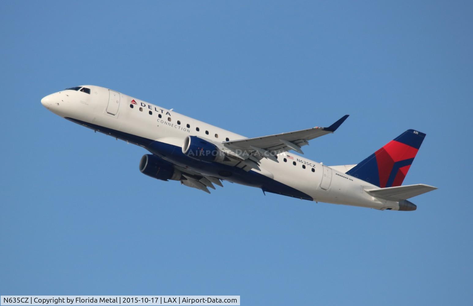 N635CZ, 2008 Embraer 175LR (ERJ-170-200LR) C/N 17000252, Delta Connection