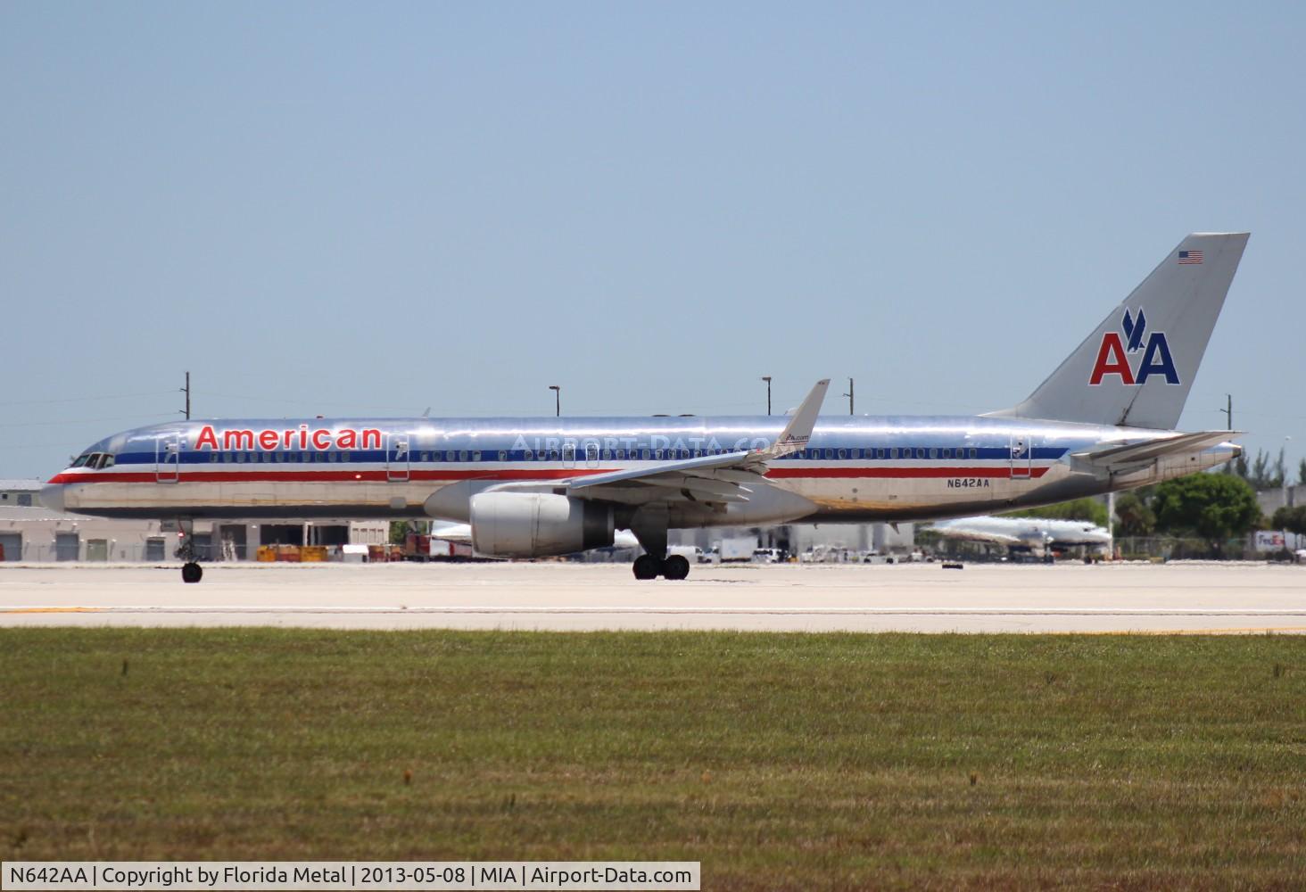 N642AA, 1991 Boeing 757-223 C/N 24600, American