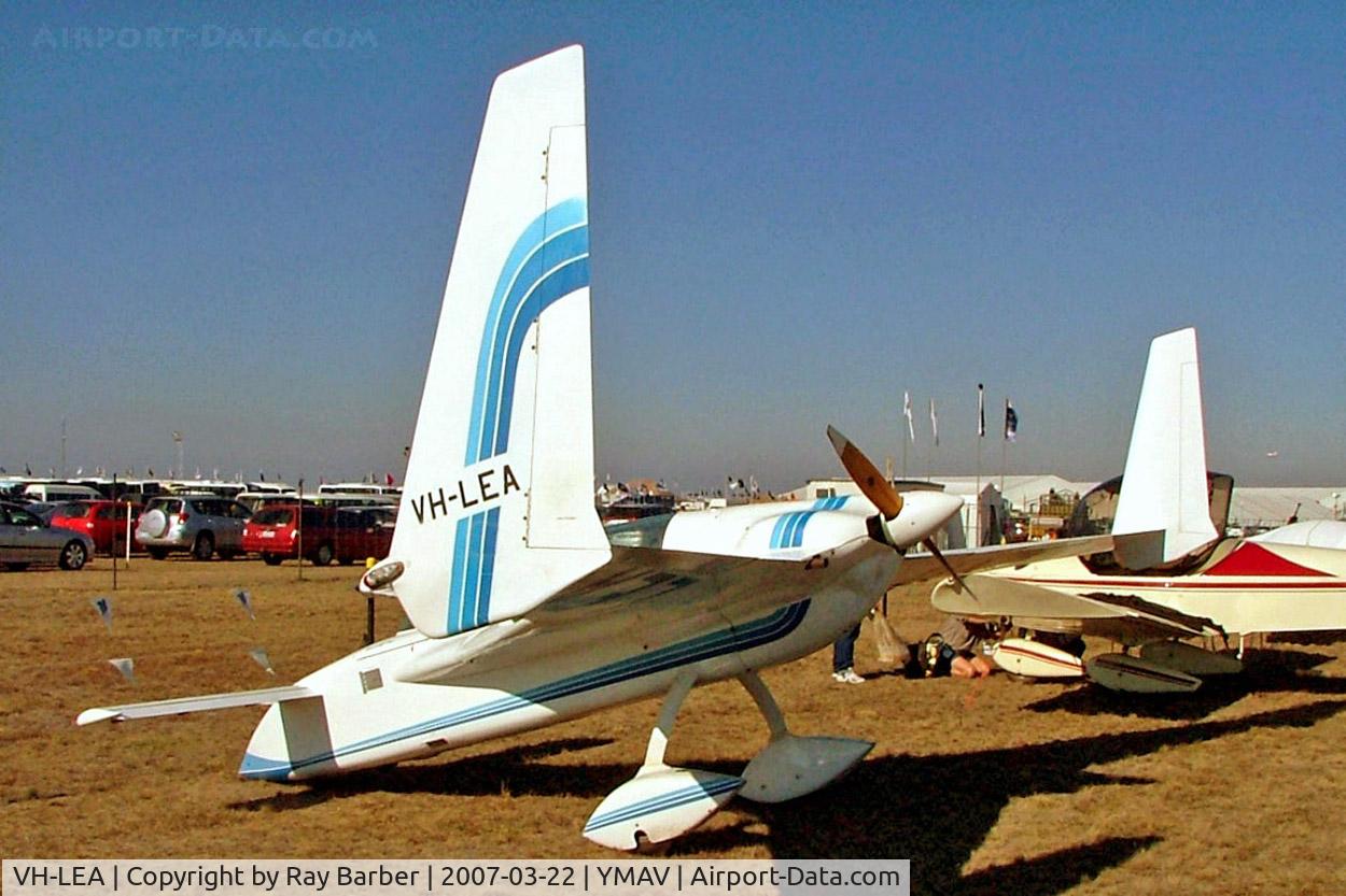 VH-LEA, 1986 Rutan Long-EZ C/N N126, Rutan Long-Ez [N126] Avilon~VH 22/03/2007