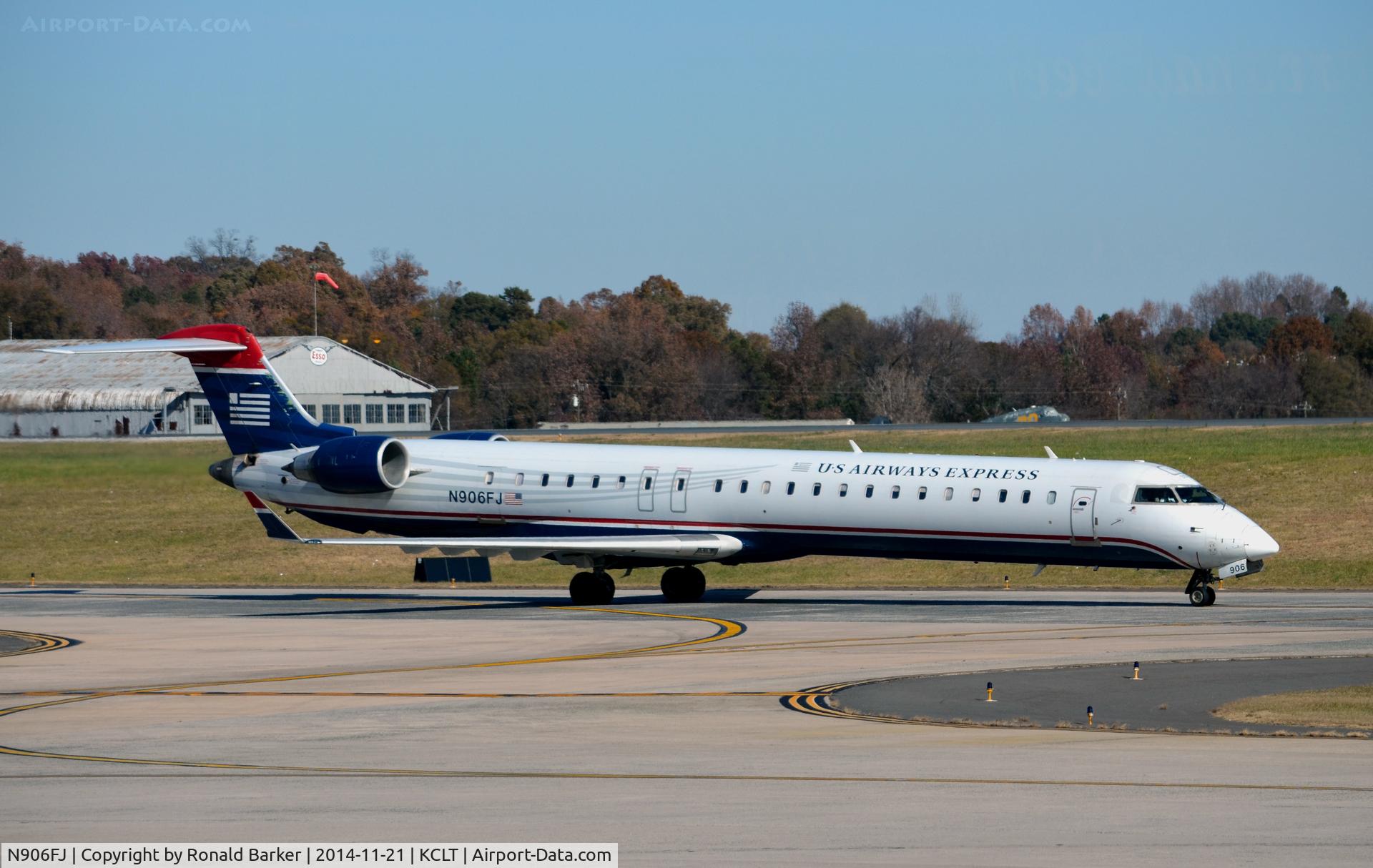 N906FJ, 2003 Bombardier CRJ-900ER (CL-600-2D24) C/N 15006, Taxi CLT