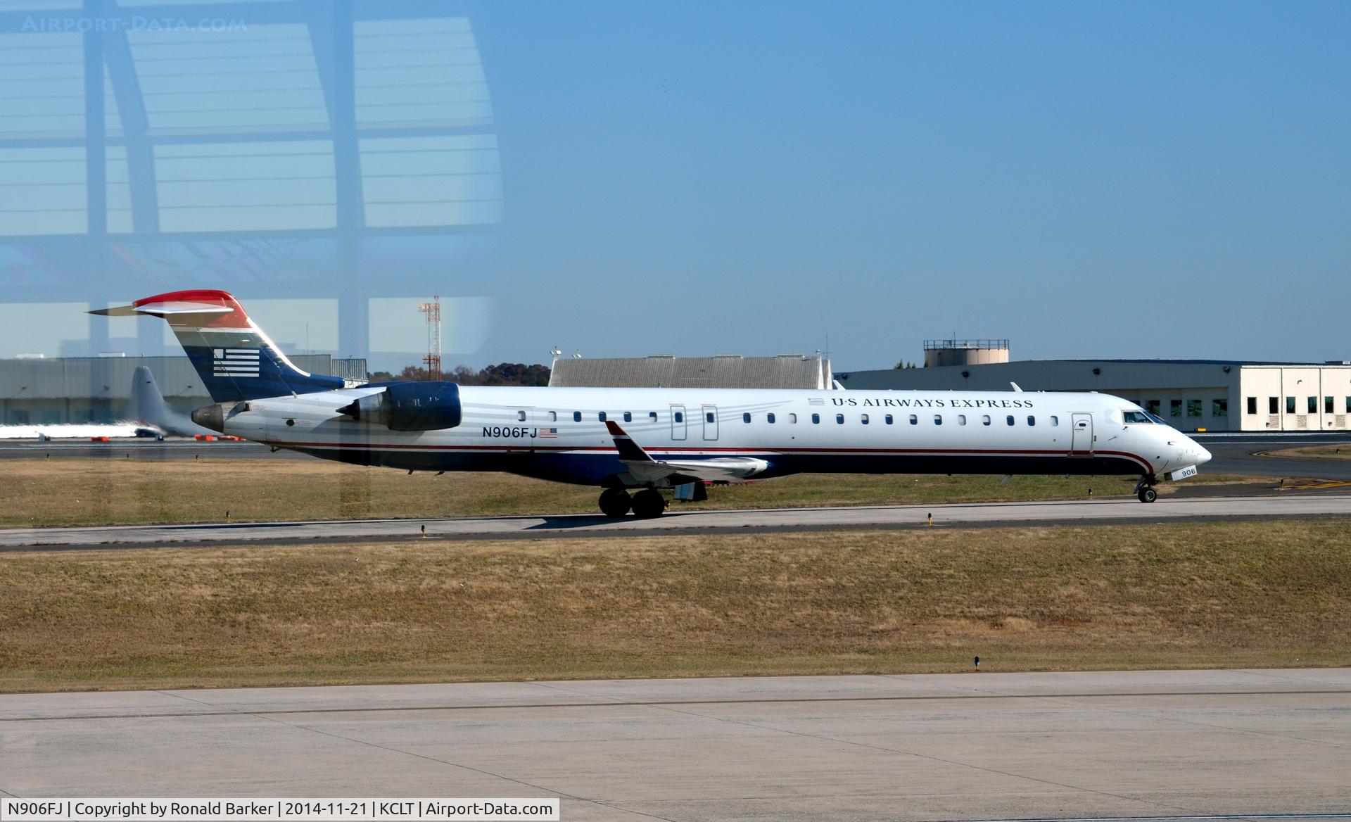 N906FJ, 2003 Bombardier CRJ-900ER (CL-600-2D24) C/N 15006, Taxi CLT