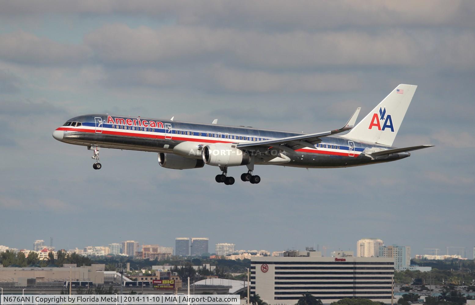 N676AN, 1998 Boeing 757-223 C/N 29426, American