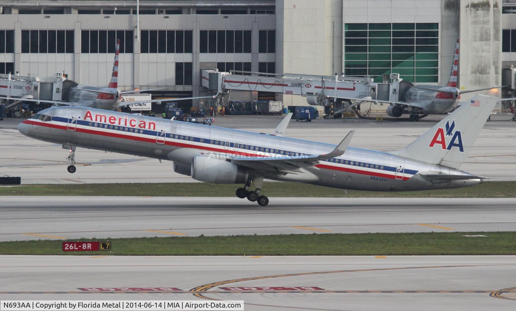 N693AA, 1994 Boeing 757-223 C/N 26973, American