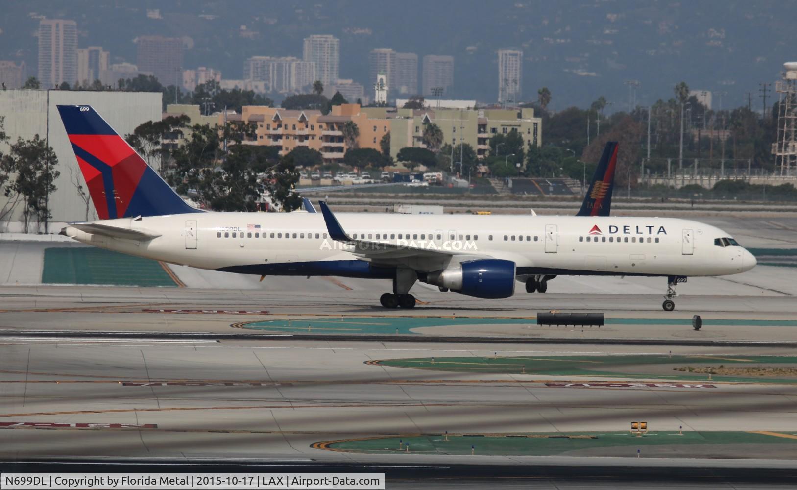 N699DL, 1999 Boeing 757-232 C/N 29970, Delta