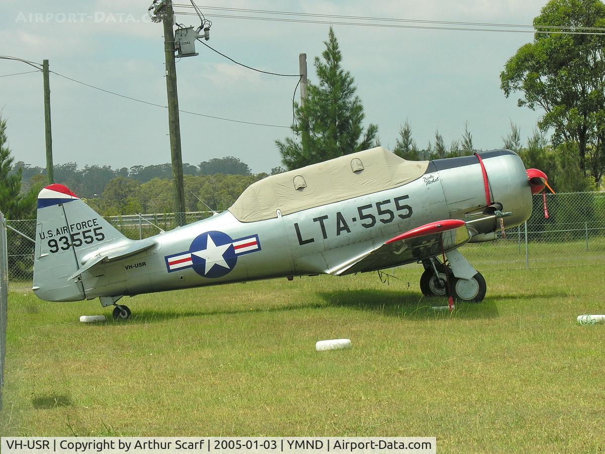 VH-USR, 1953 North American T-6 Harvard Mk IV C/N 53833, VH-USR Rutherford Airport NSW January 2005