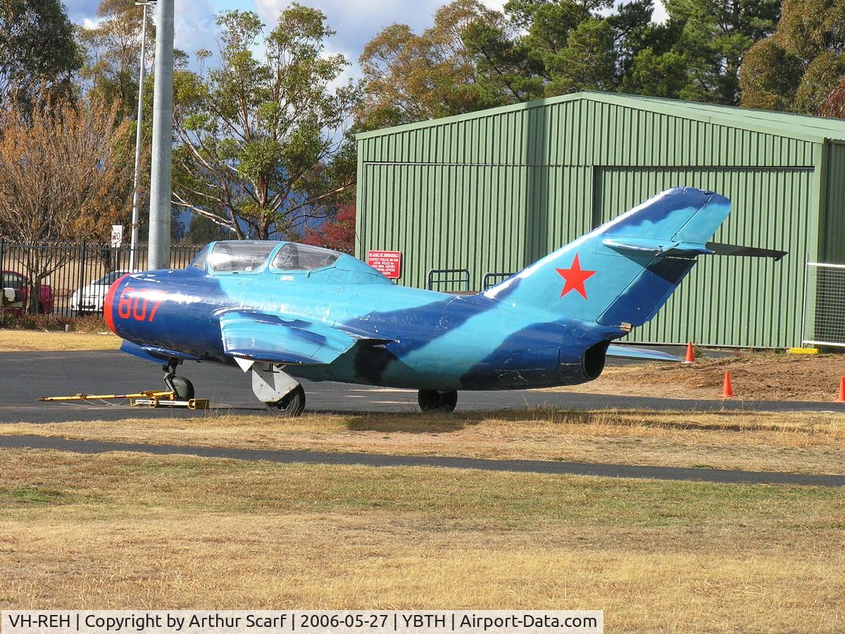 VH-REH, 1952 PZL-Mielec SBLim-2 (MiG-15UTI) C/N 1A08007, VH-REH Bathurst NSW May 2006