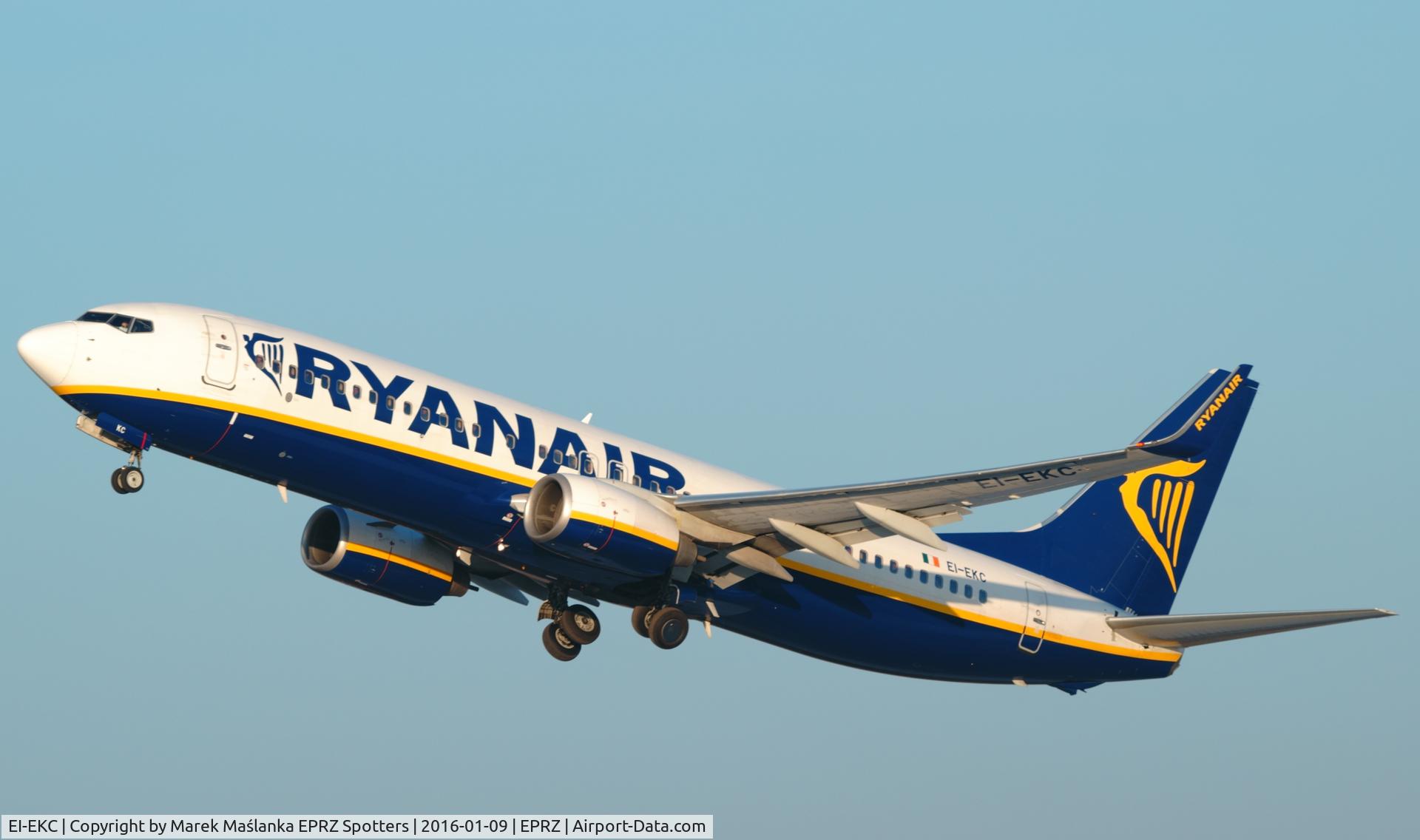 EI-EKC, 2009 Boeing 737-8AS C/N 38495, RyanairBoenig737-8ASEI-EKC