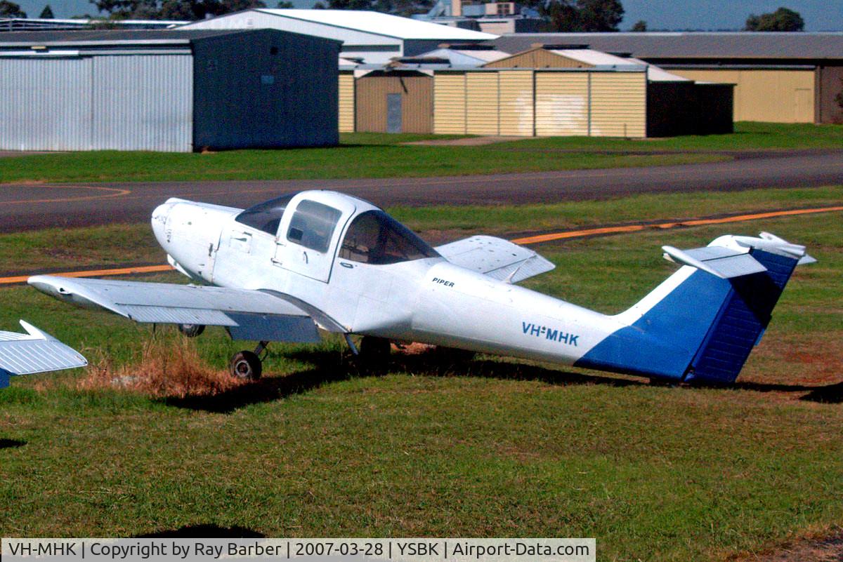 VH-MHK, 1979 Piper PA-38-112 Tomahawk Tomahawk C/N 38-78A0709, Piper PA-38-112 Tomahawk [38-78A0709] Bankstown~VH 28/03/2007
