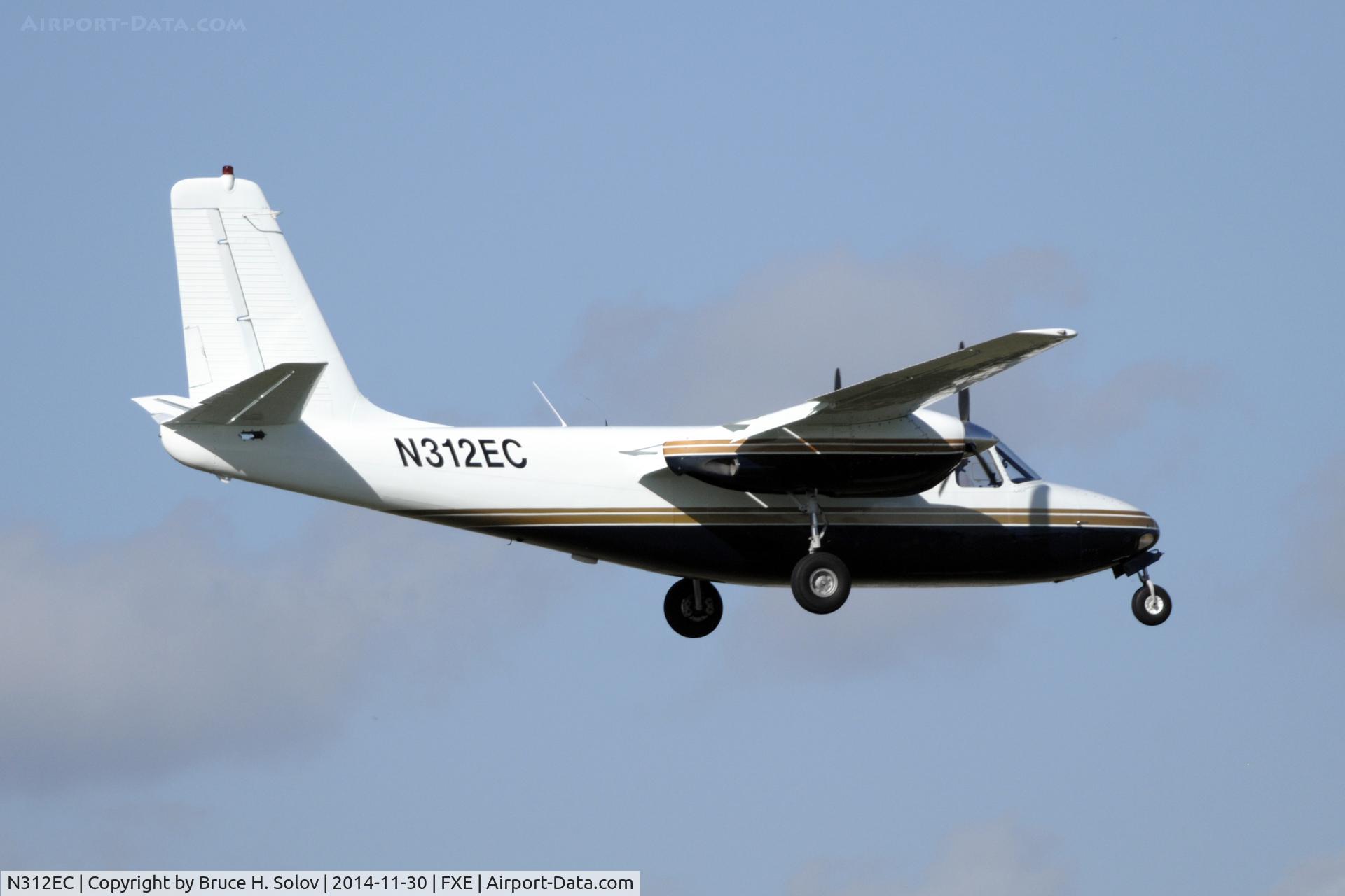 N312EC, 1959 Aero Commander 500 C/N 782, On approach