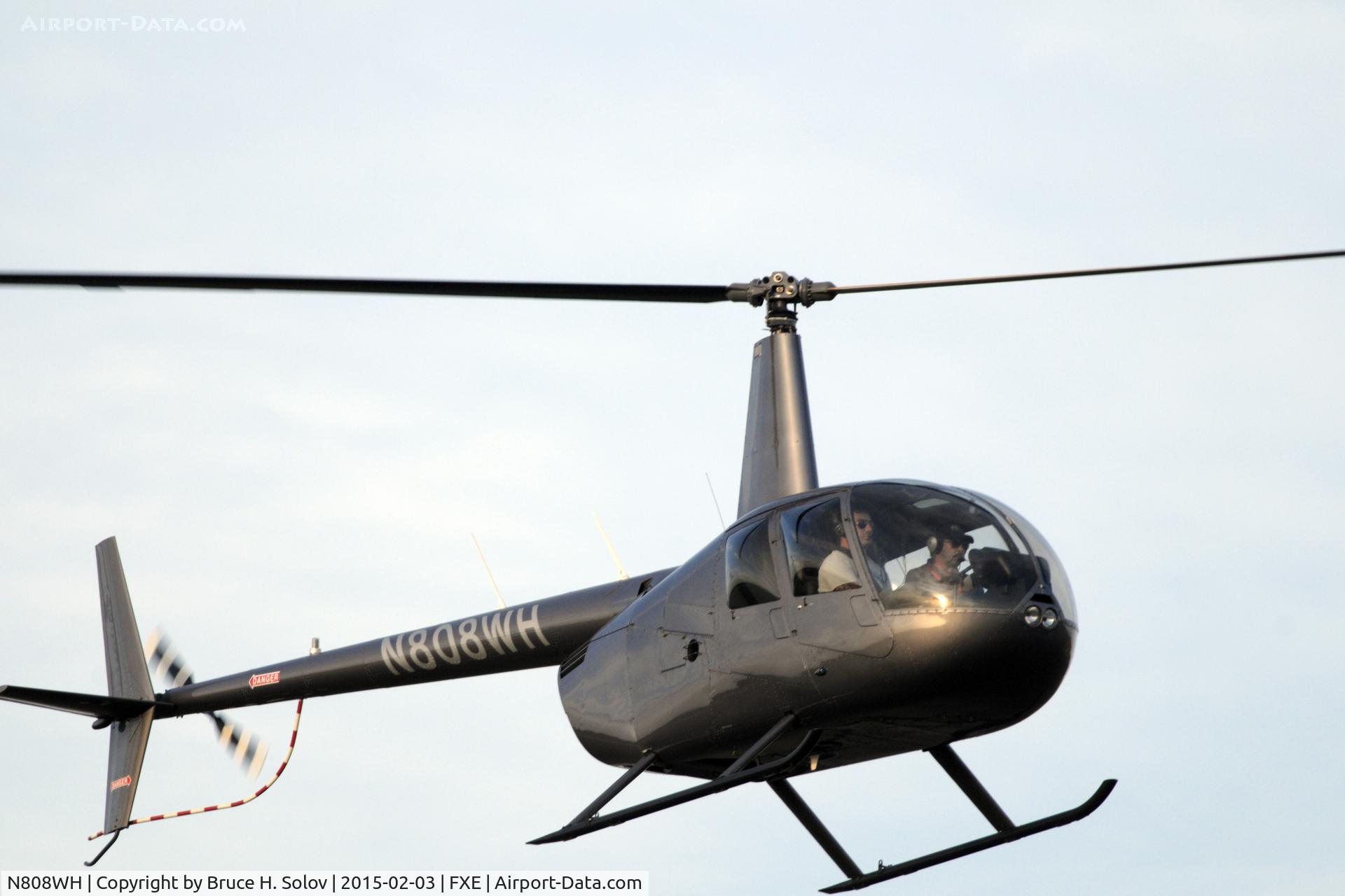 N808WH, 2007 Robinson R44 II C/N 12092, Departure from FXE