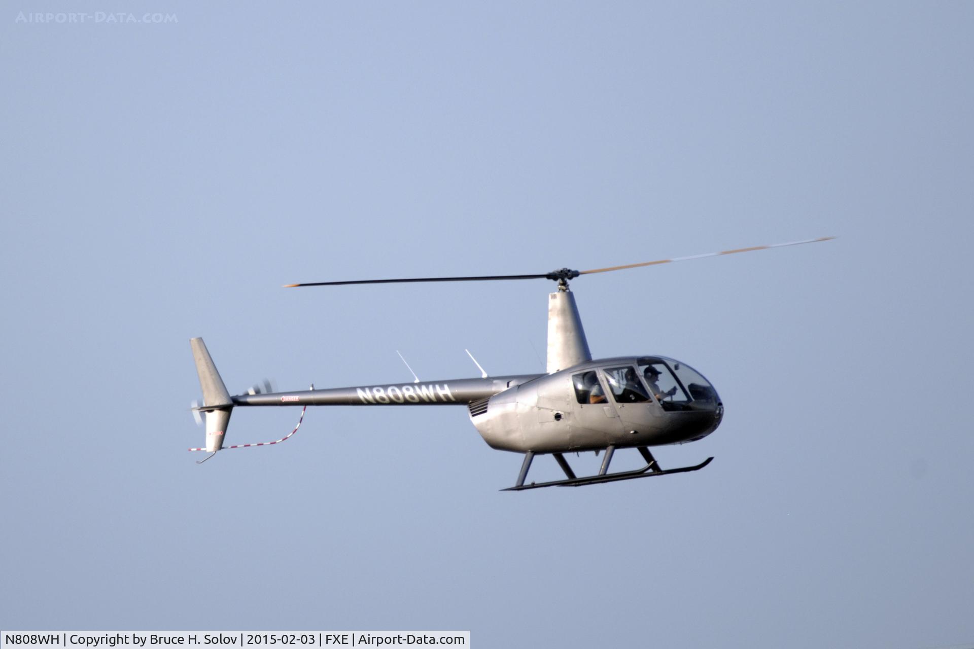 N808WH, 2007 Robinson R44 II C/N 12092, departing FXE
