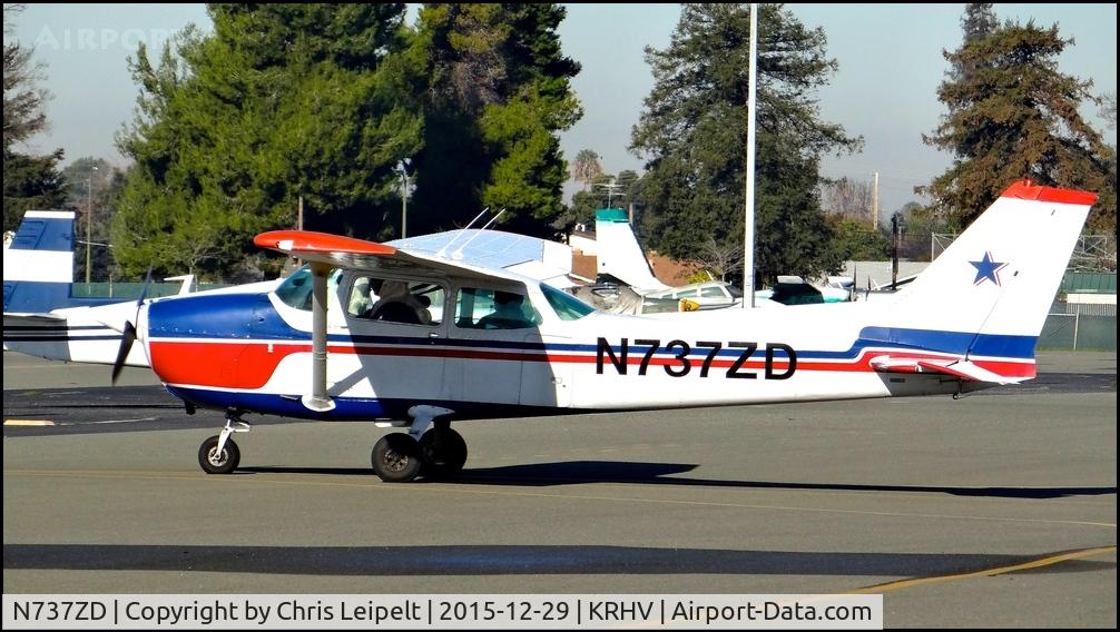 N737ZD, 1977 Cessna 172N C/N 17269794, Locally-based 1977 Cessna 172N taxing out for departure at Reid Hillview Airport, San Jose, CA.