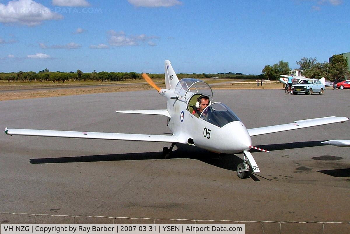 VH-NZG, 2004 Bede BD-5B C/N BD-5963, Bede BD-5B [BD-5963] Serpentine~VH 31/03/2007 Pilot Peter Gilbertson.