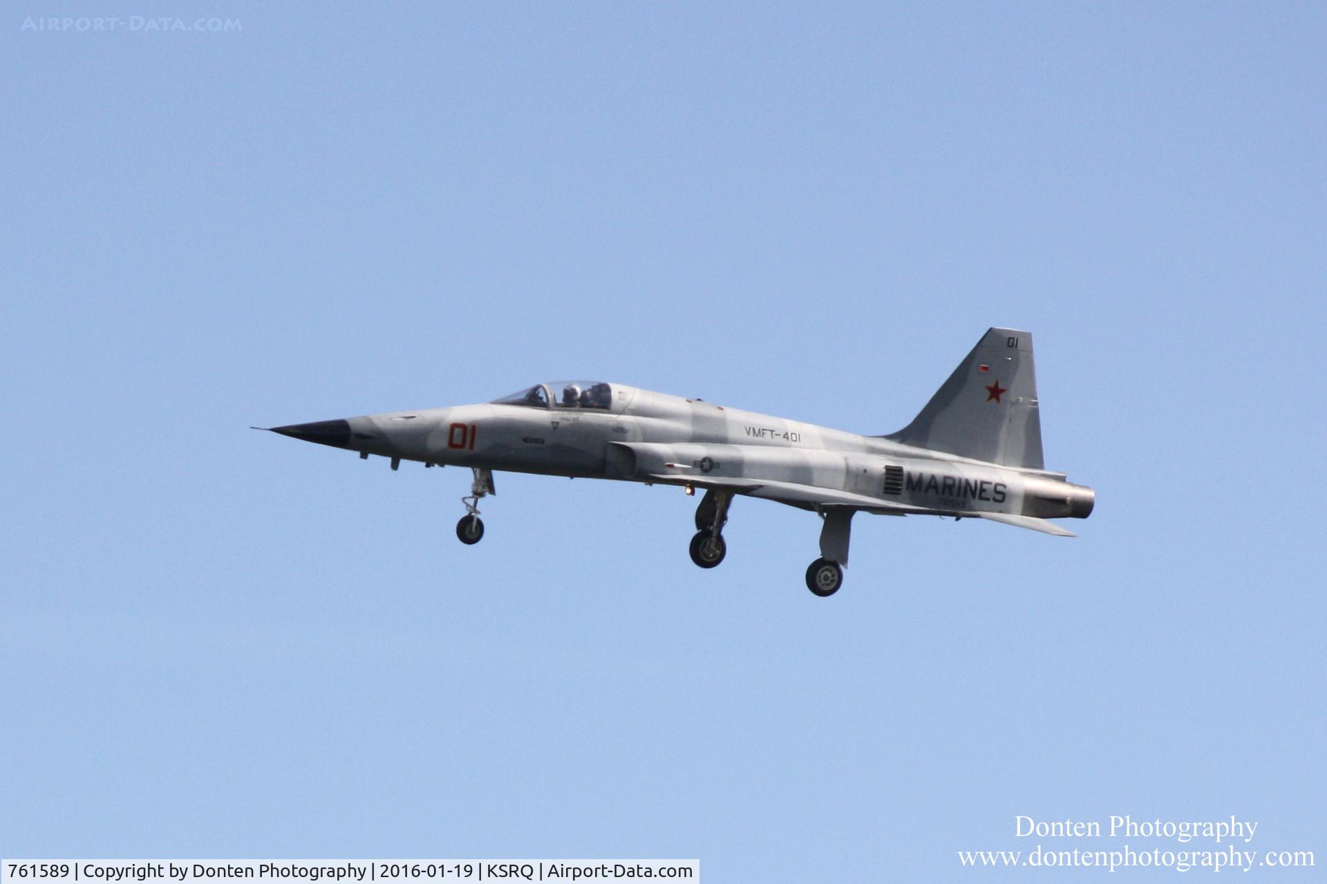 761589, 1976 Northrop F-5N Tiger II C/N L.1064, US Marine Corps F-5 Tiger II (761589) from Marine Corps Air Station Yuma arrives at Sarasota-Bradenton International Airport