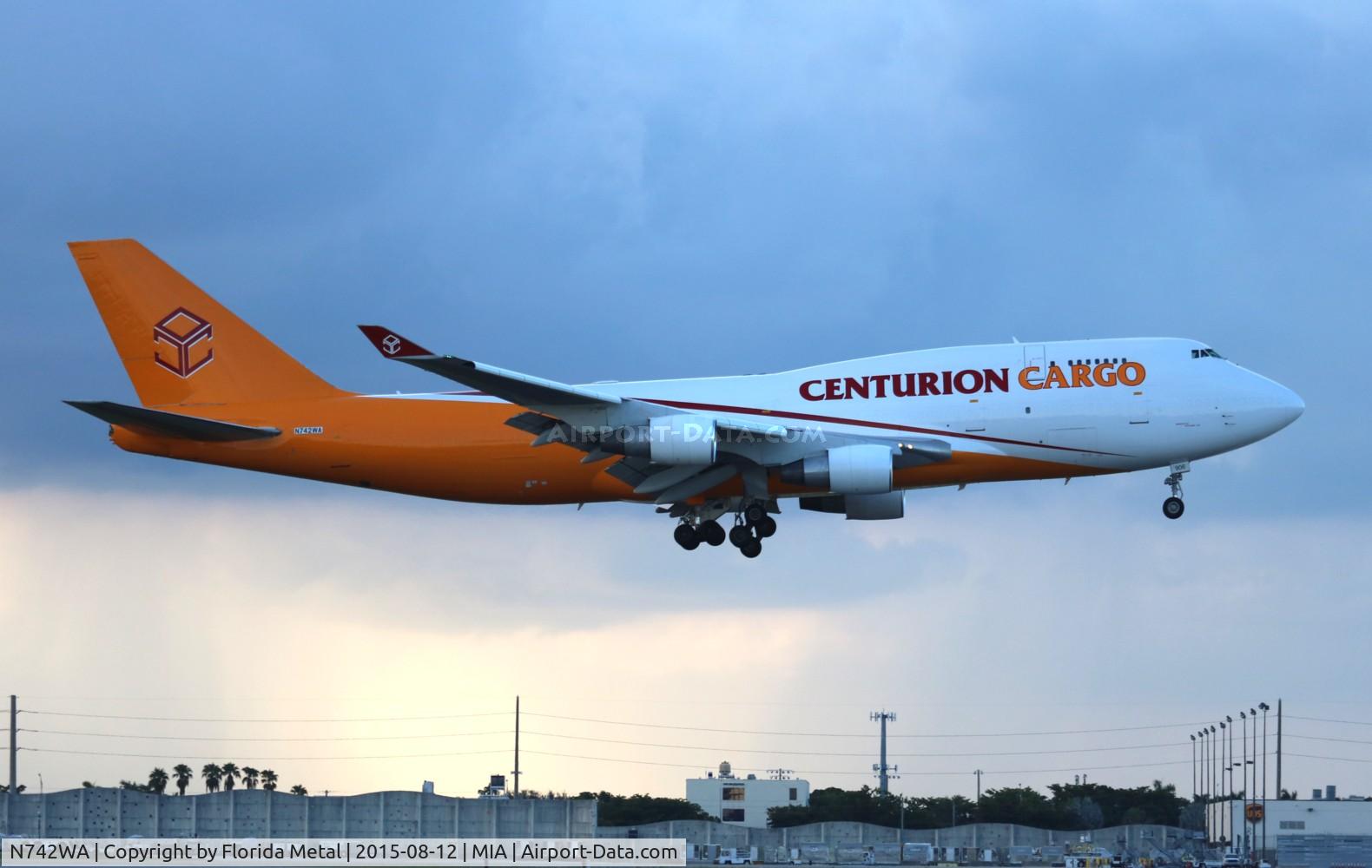 N742WA, 1995 Boeing 747-412 C/N 27071, Centurion Cargo