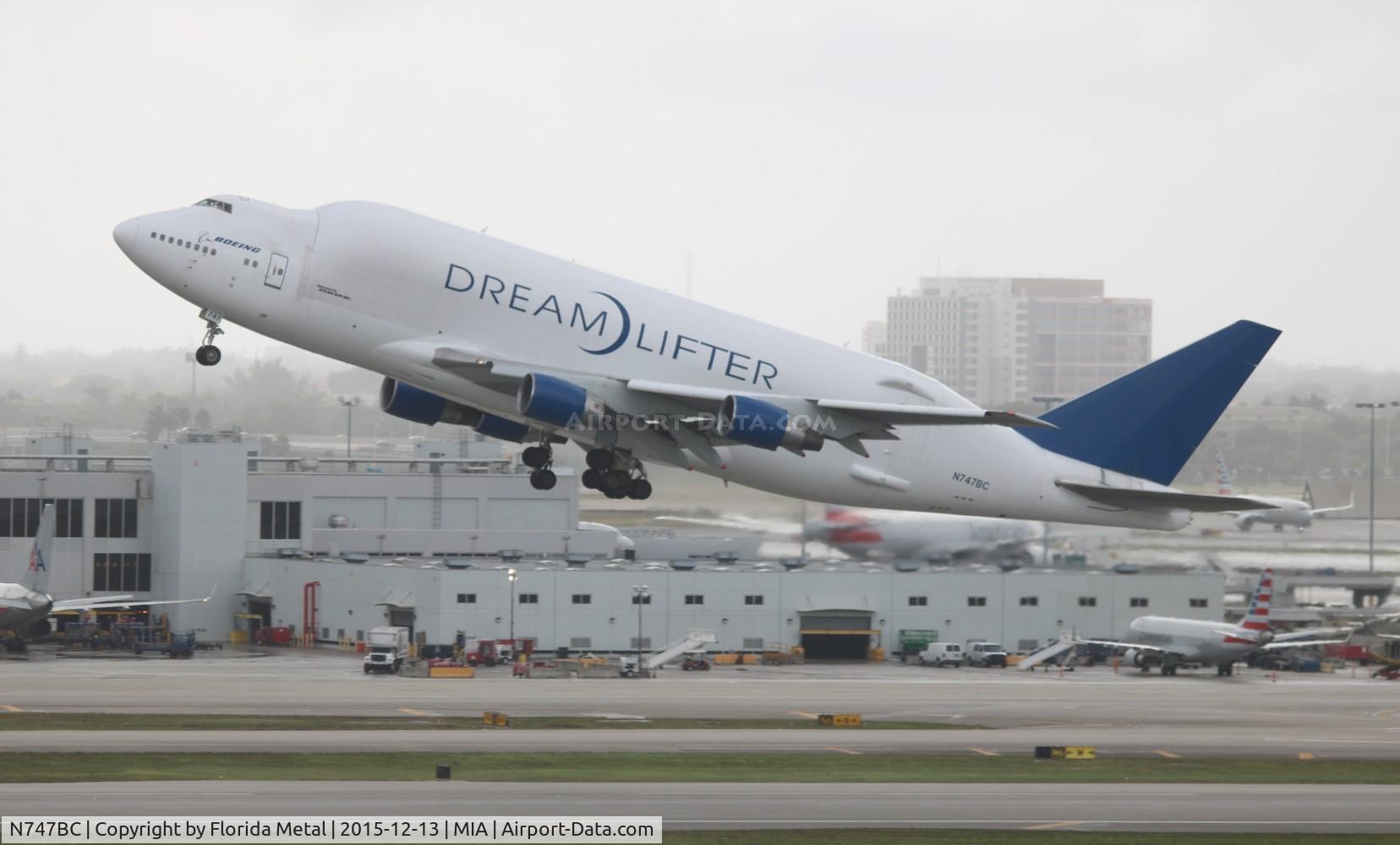 N747BC, 1992 Boeing 747-4J6 C/N 25879, Dreamlifter