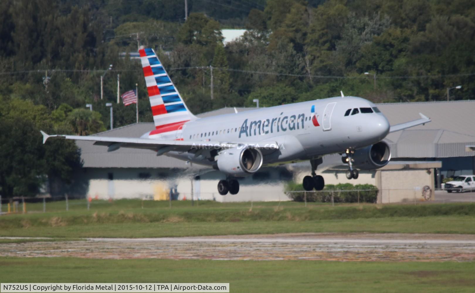 N752US, 2000 Airbus A319-112 C/N 1319, American