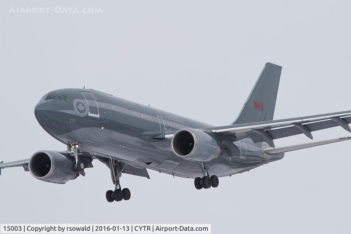 15003, 1986 Airbus CC-150 Polaris (A310-304(F)) C/N 425, Coming in for landing at runway 24.