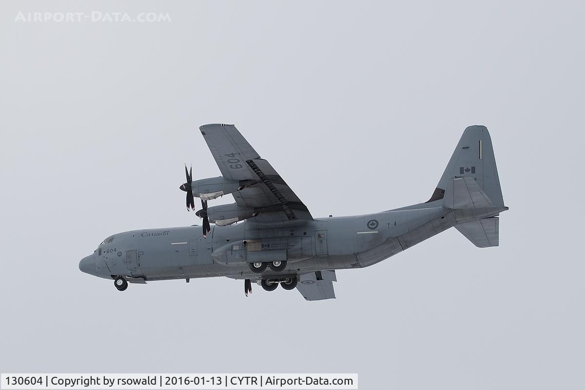 130604, 2010 Lockheed Martin CC-130J-30 Hercules C/N 382-5636, Doing touch and go's at Trenton.
