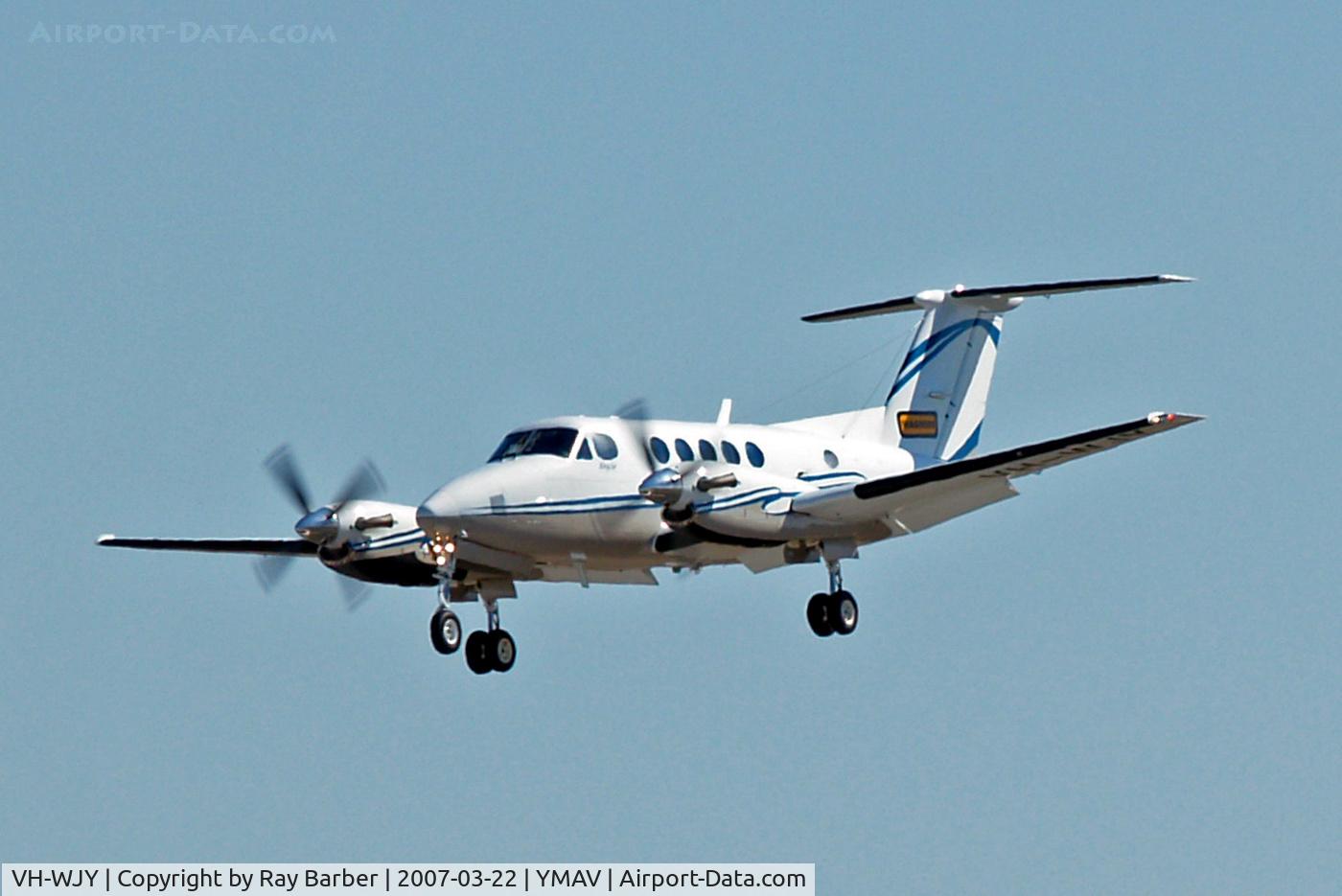 VH-WJY, 2004 Raytheon B200 King Air C/N BB-1875, Beech B200 Super King Air [BB-1875] Avalon~VH 22/03/2007