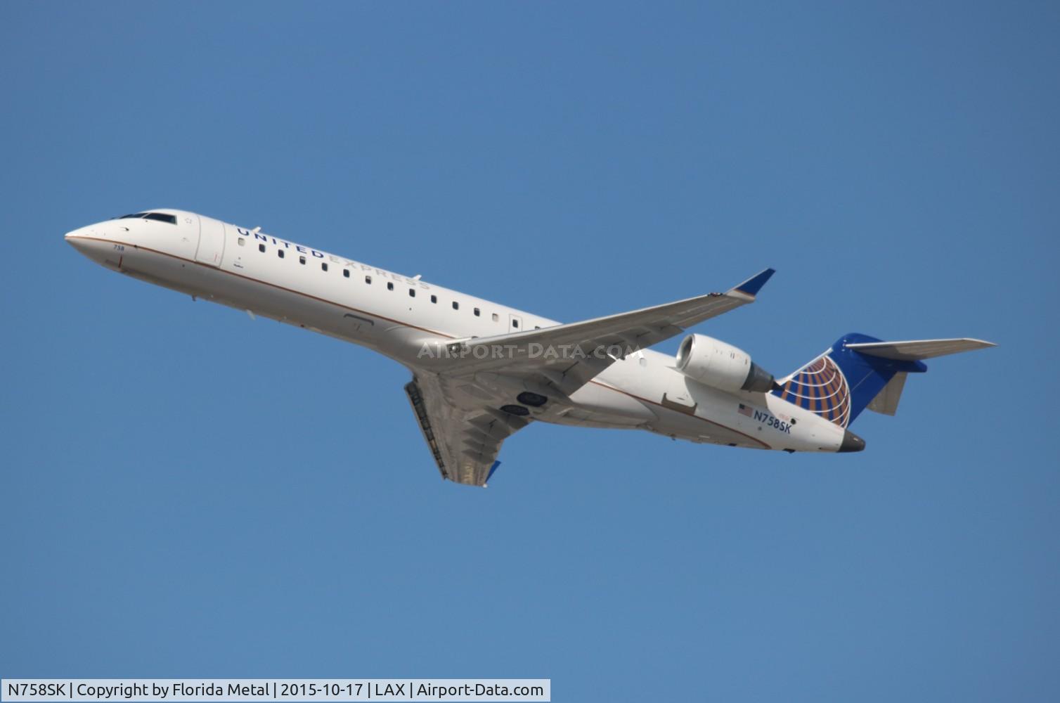 N758SK, 2005 Bombardier CRJ-701ER (CL-600-2C10) Regional Jet C/N 10222, United Express