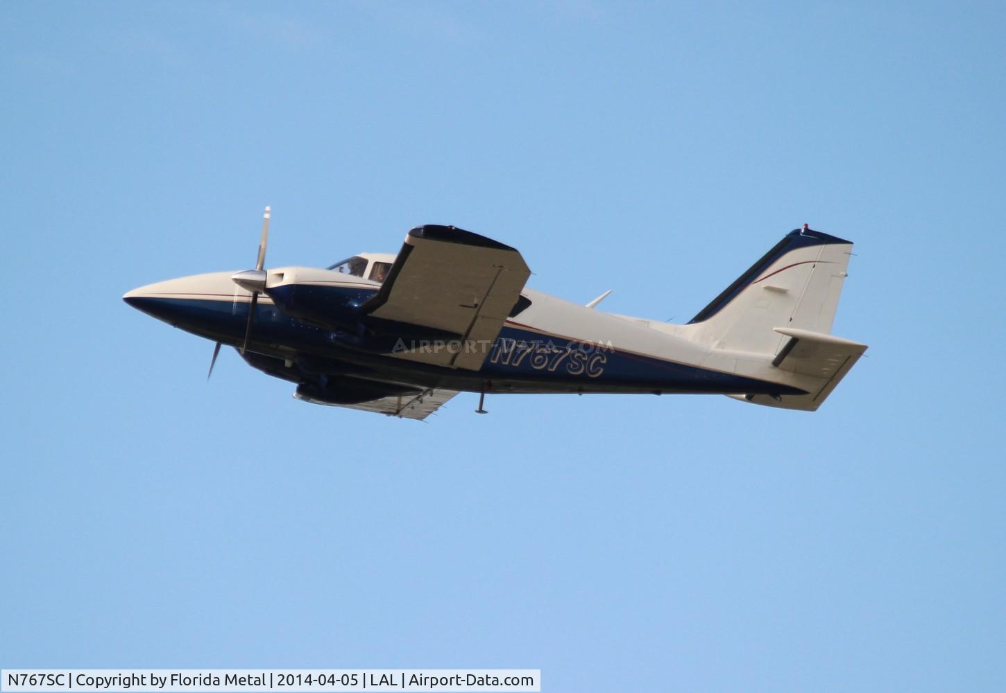 N767SC, 1977 Piper PA-23-250 Aztec C/N 27-7754060, PA-23-250