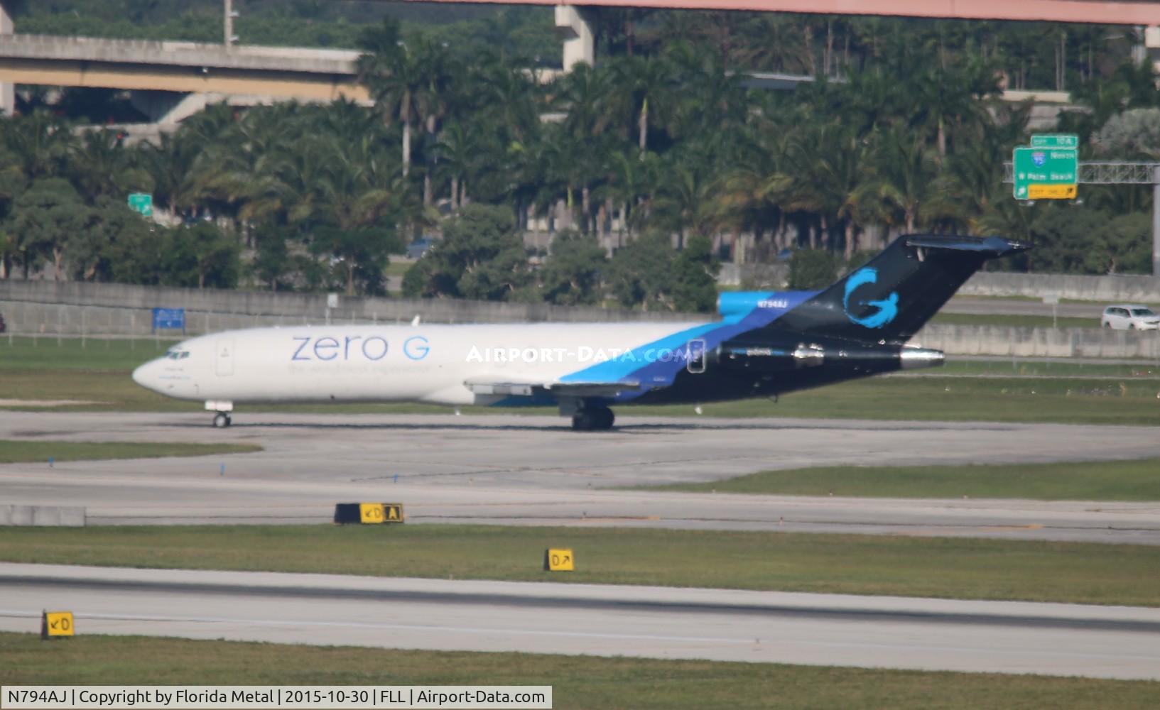 N794AJ, 1976 Boeing 727-227 C/N 21243, Zero G