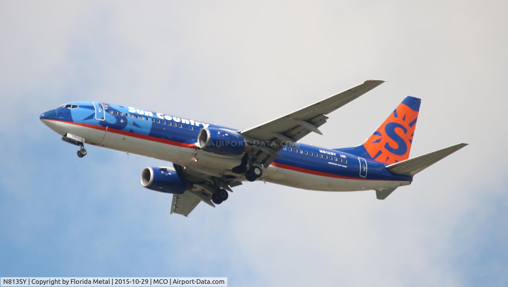 N813SY, 2001 Boeing 737-8Q8 C/N 28237, Sun Country