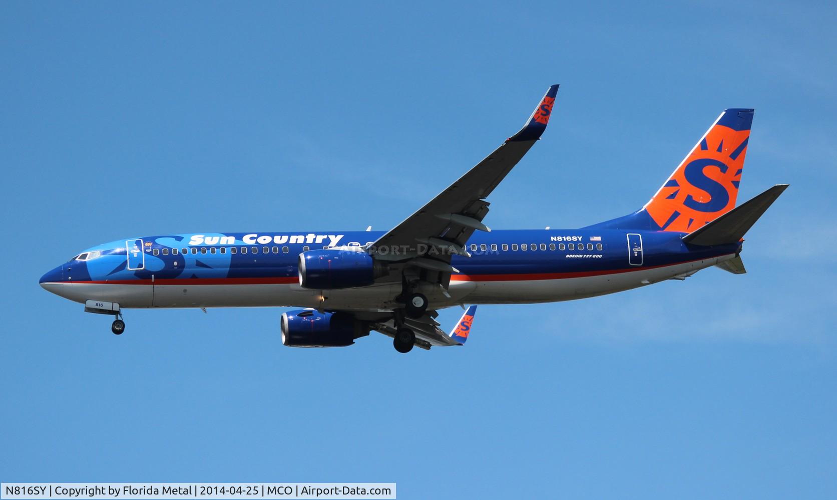 N816SY, 2001 Boeing 737-8Q8 C/N 30637, Sun Country