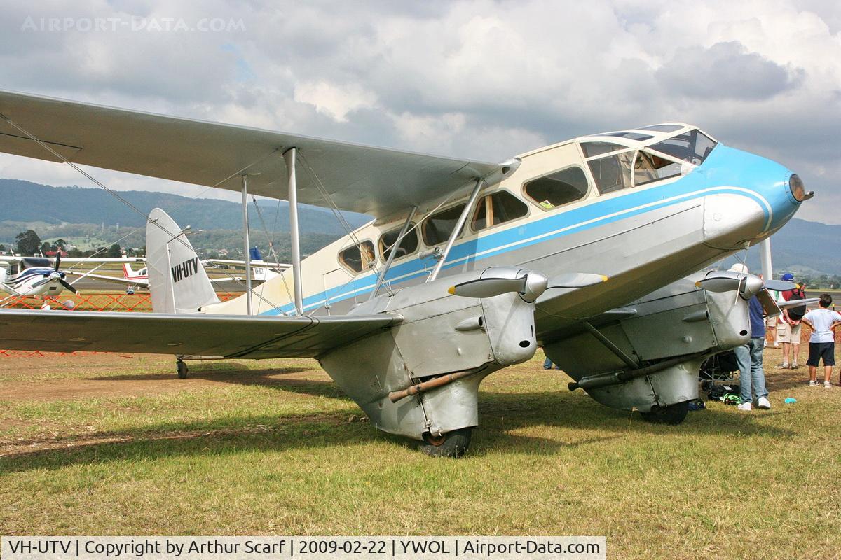 VH-UTV, 1940 De Havilland DH-89B Dominie C/N 6655, VH-UTV HARS Albion Park 2009