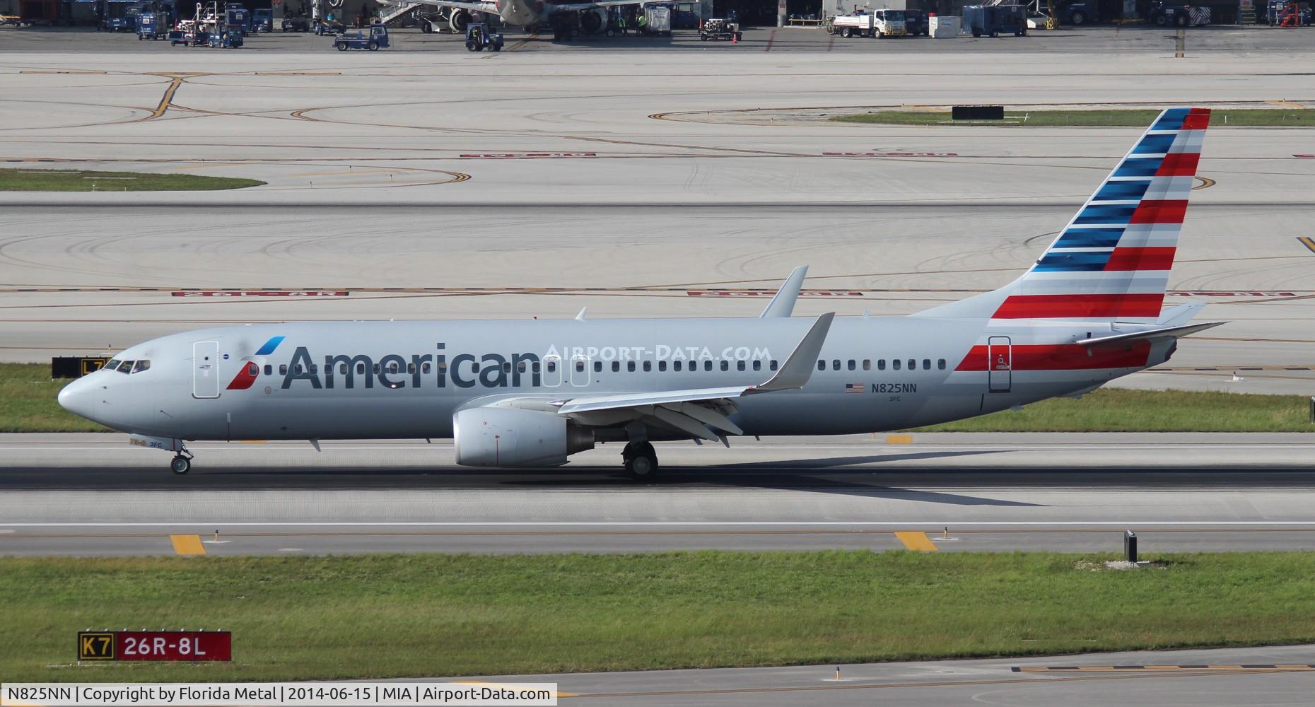 N825NN, 2010 Boeing 737-823 C/N 31087, American