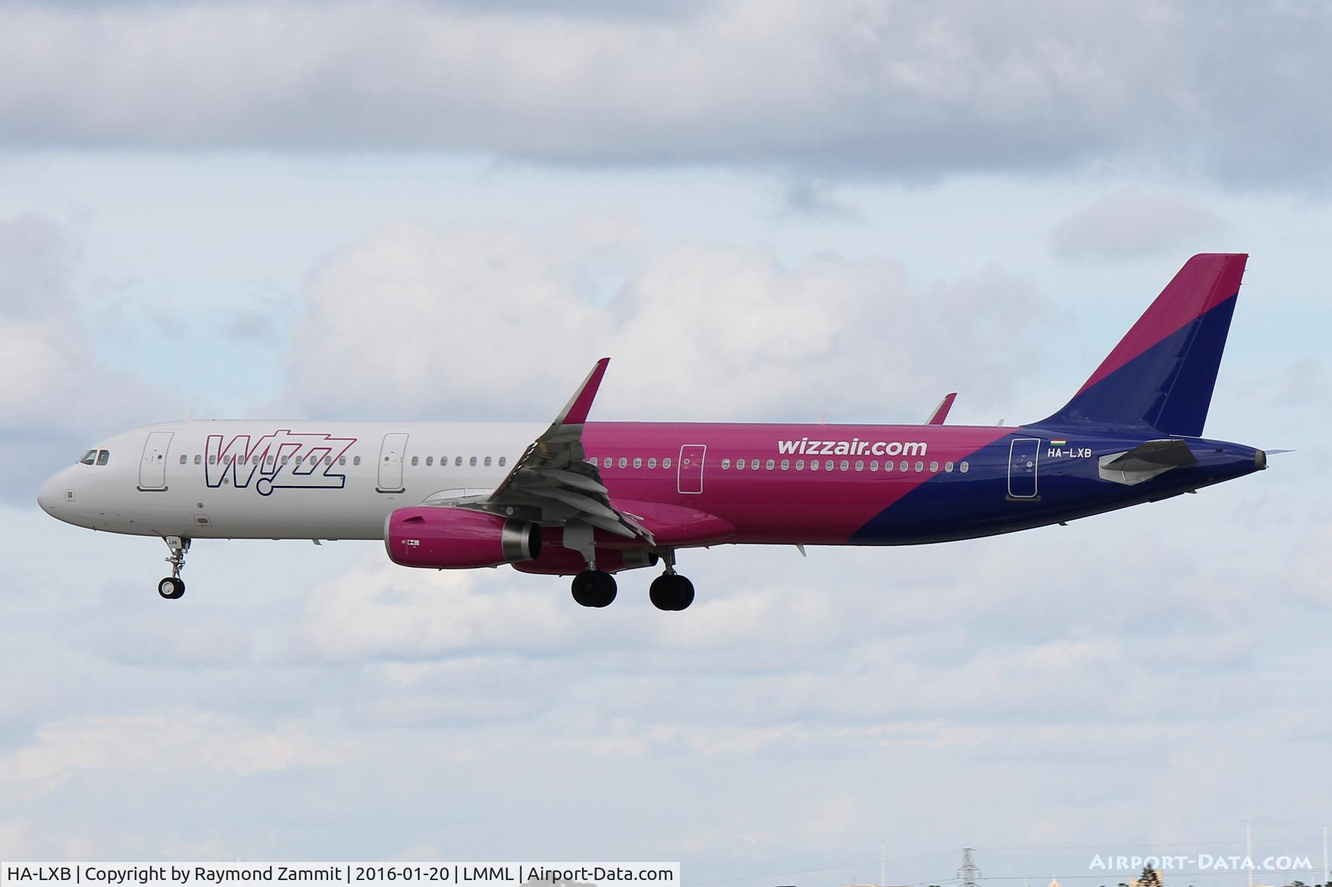 HA-LXB, 2015 Airbus A321-231 C/N 6910, A321 HA-LXB Wizzair