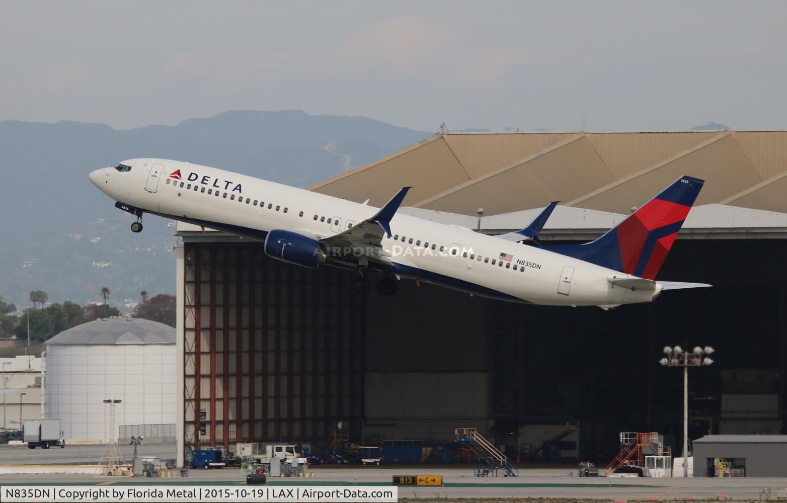 N835DN, 2015 Boeing 737-932/ER C/N 31945, Delta