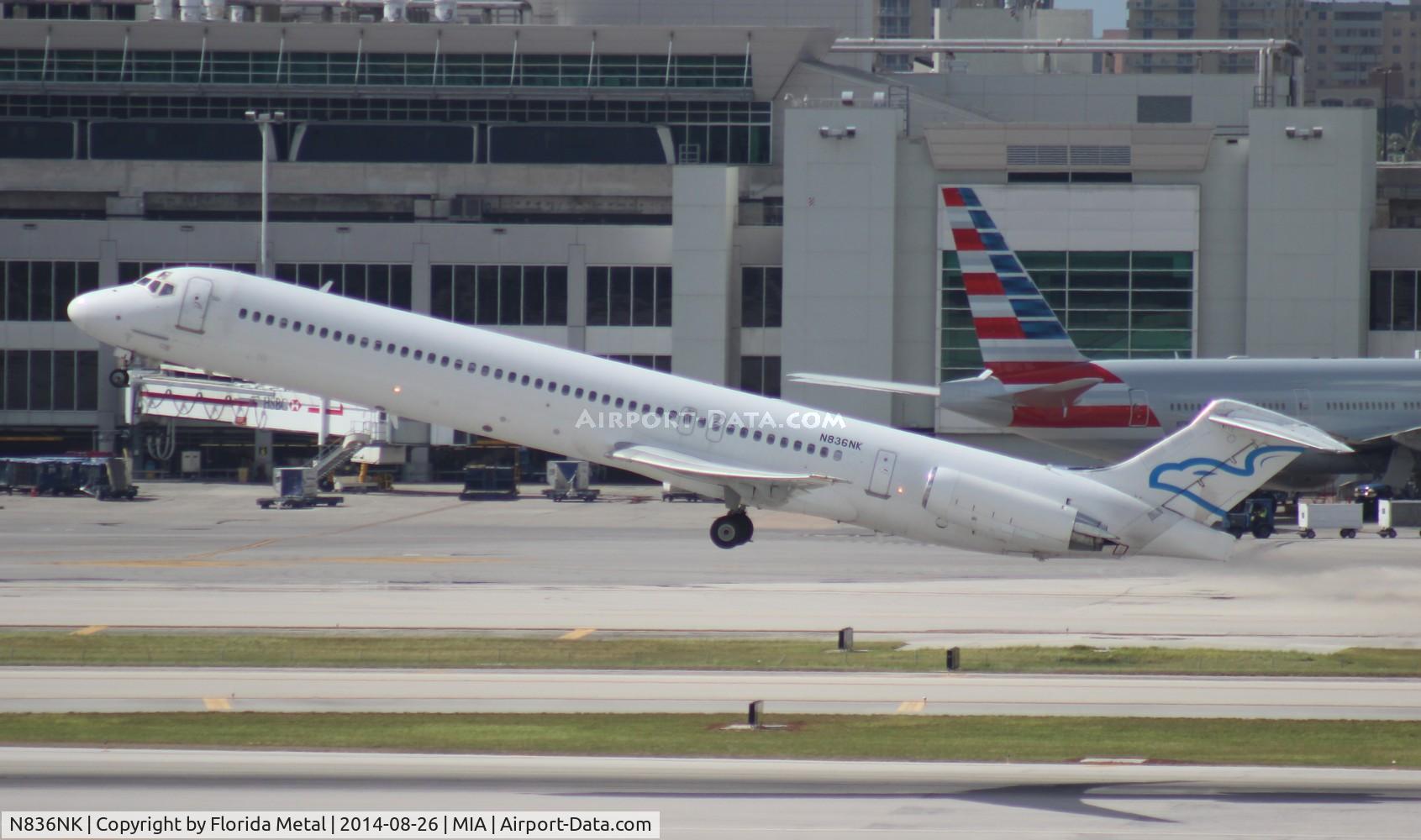 N836NK, 1990 McDonnell Douglas MD-83 (DC-9-83) C/N 53045, Falcon