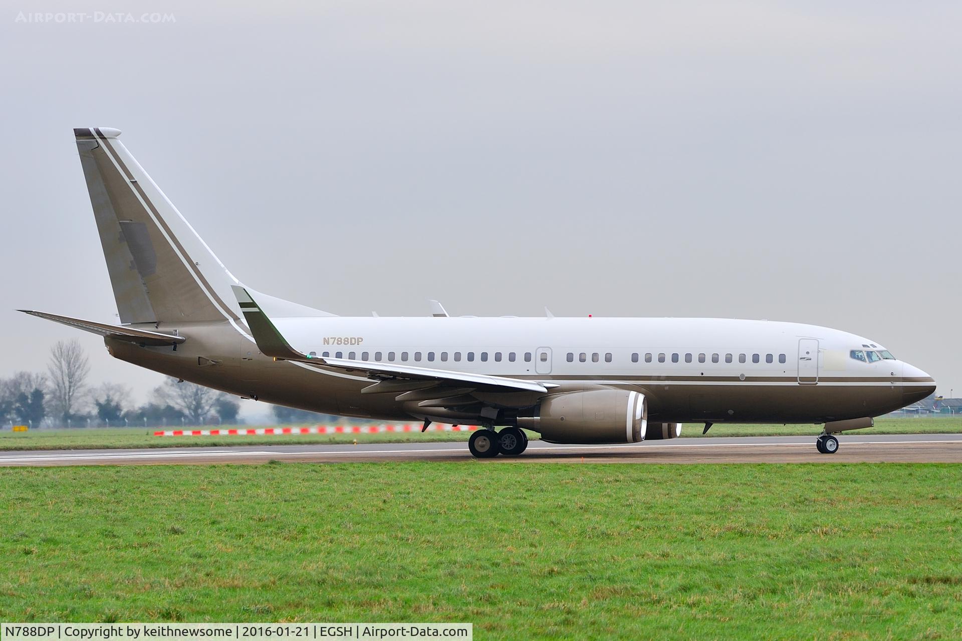 N788DP, 1999 Boeing 737-79U C/N 29441, Nice Visitor.