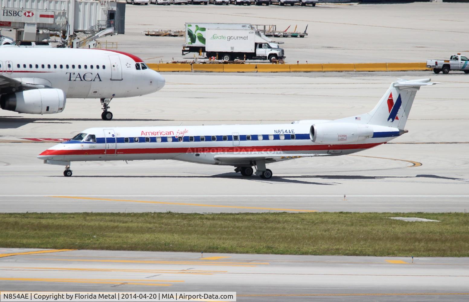 N854AE, 2003 Embraer ERJ-140LR (EMB-135KL) C/N 145743, Eagle E140