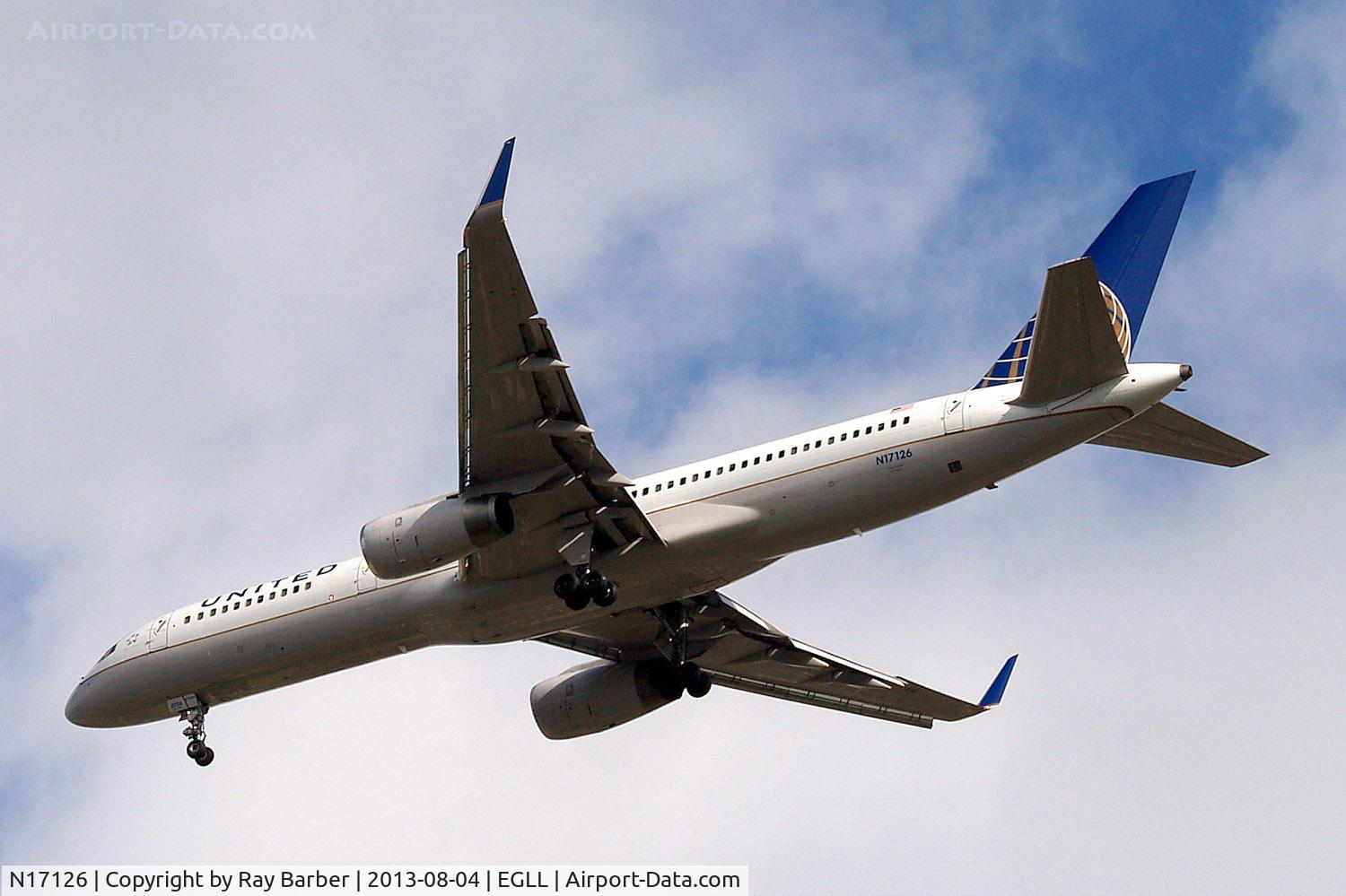 N17126, 1998 Boeing 757-224 C/N 27566, Boeing 757-224 [27566] (United Airlines) Home~G 04/08/2013. On approach 27R.