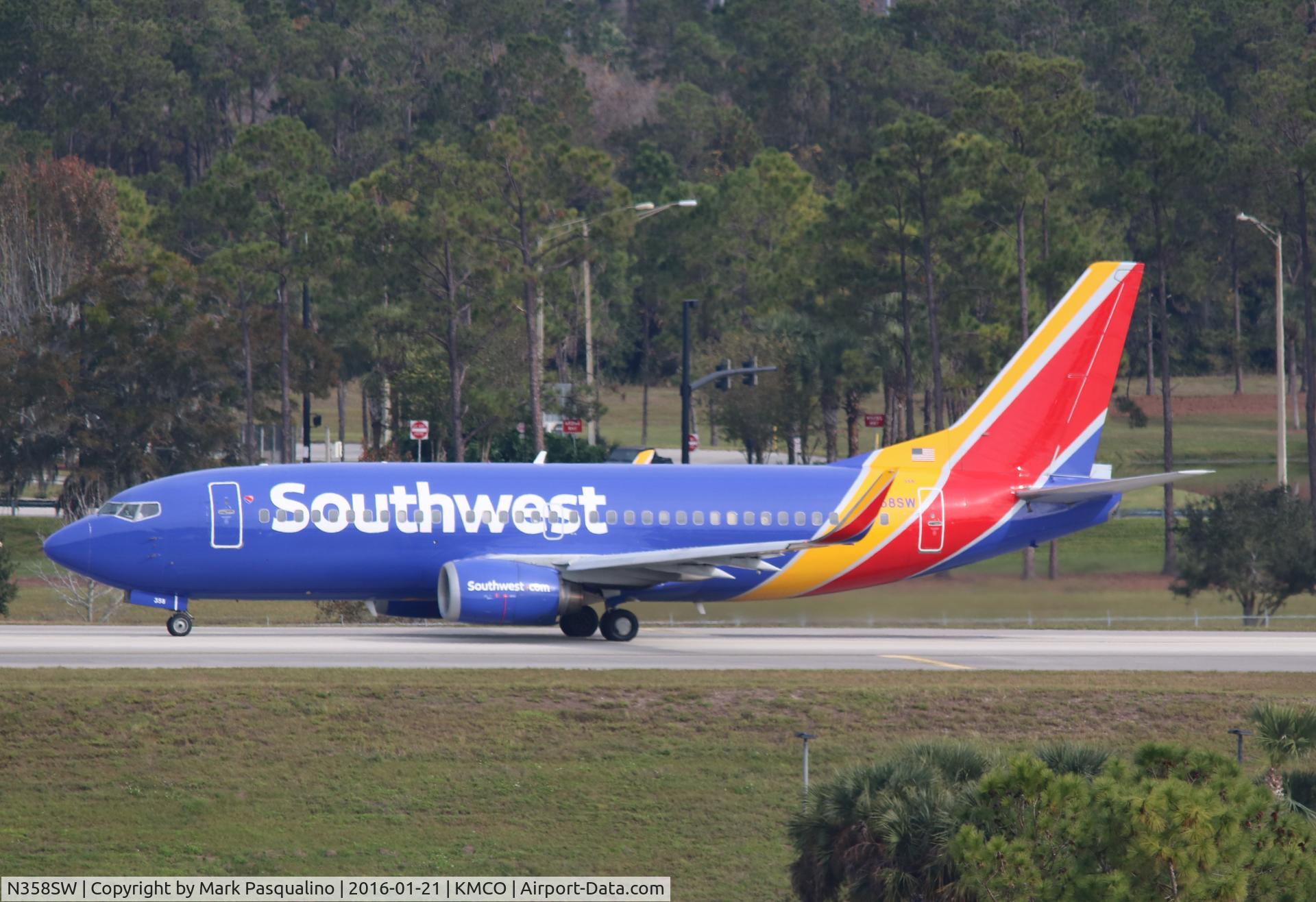 N358SW, 1992 Boeing 737-3H4 C/N 26595, Boeing 737-300