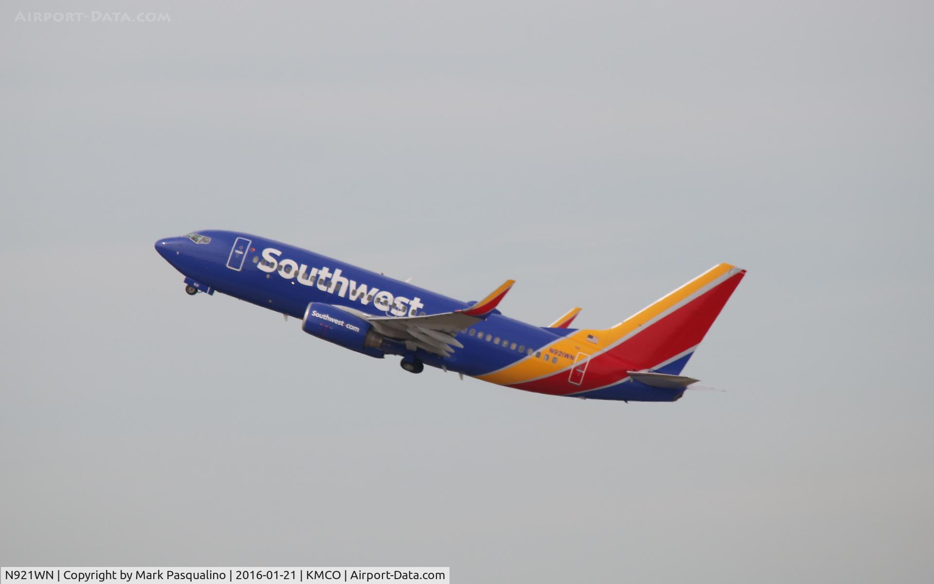 N921WN, 2008 Boeing 737-7H4 C/N 36626, Boeing 737-700