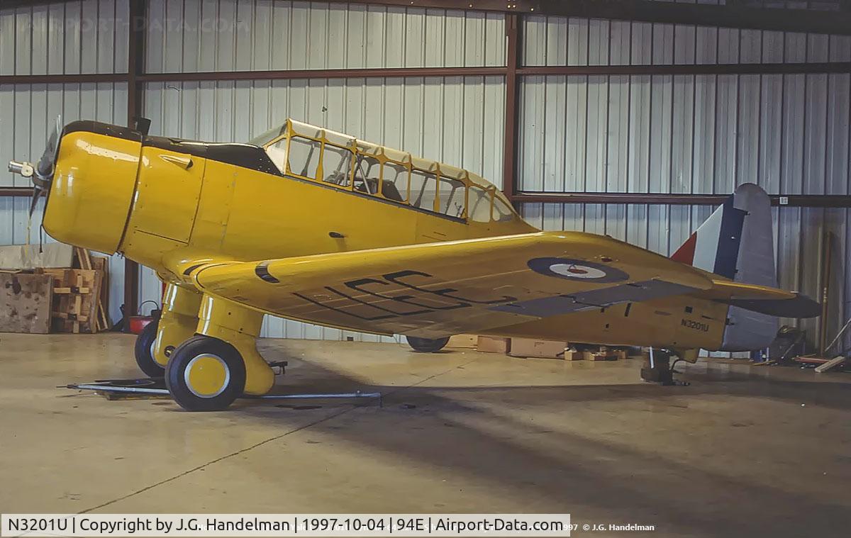 N3201U, 1940 North American NA-64 C/N 64-2202, Bt-14/Yale I at Silver Creek City Airport NM.