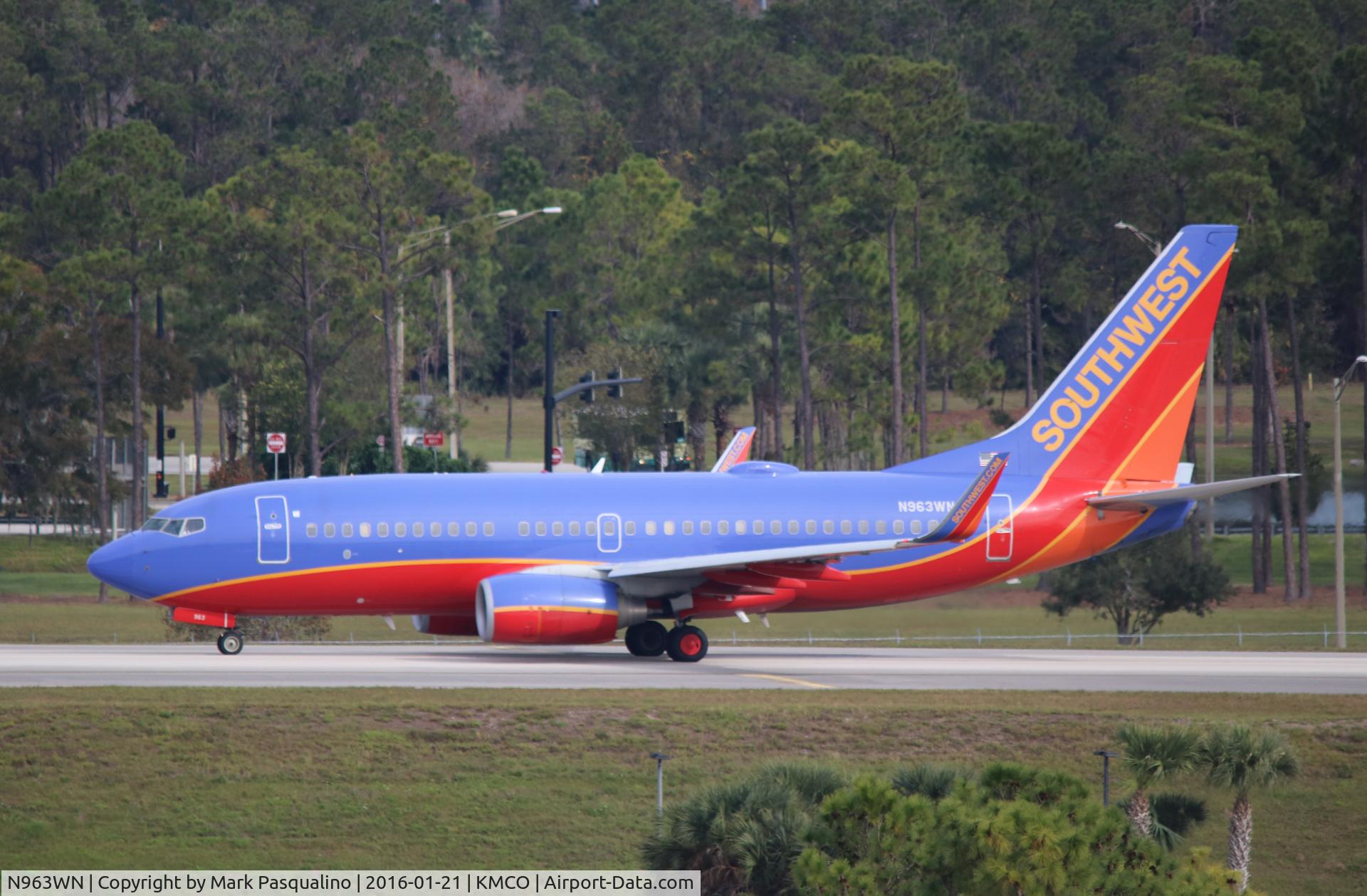 N963WN, 2011 Boeing 737-7H4 C/N 36676, Boeing 737-700
