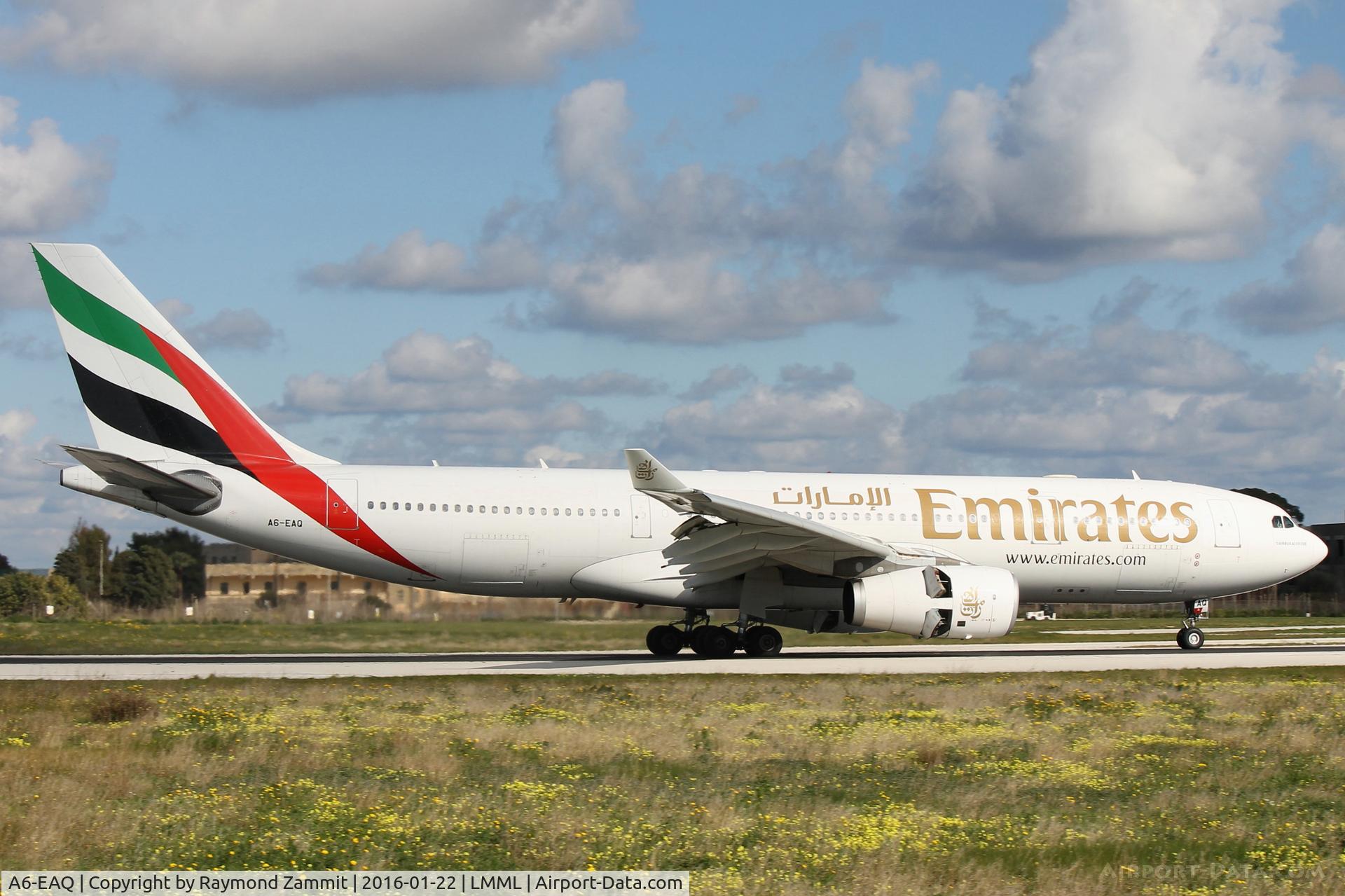 A6-EAQ, 2003 Airbus A330-243 C/N 518, A330 A6-EAQ Emirates Airlines