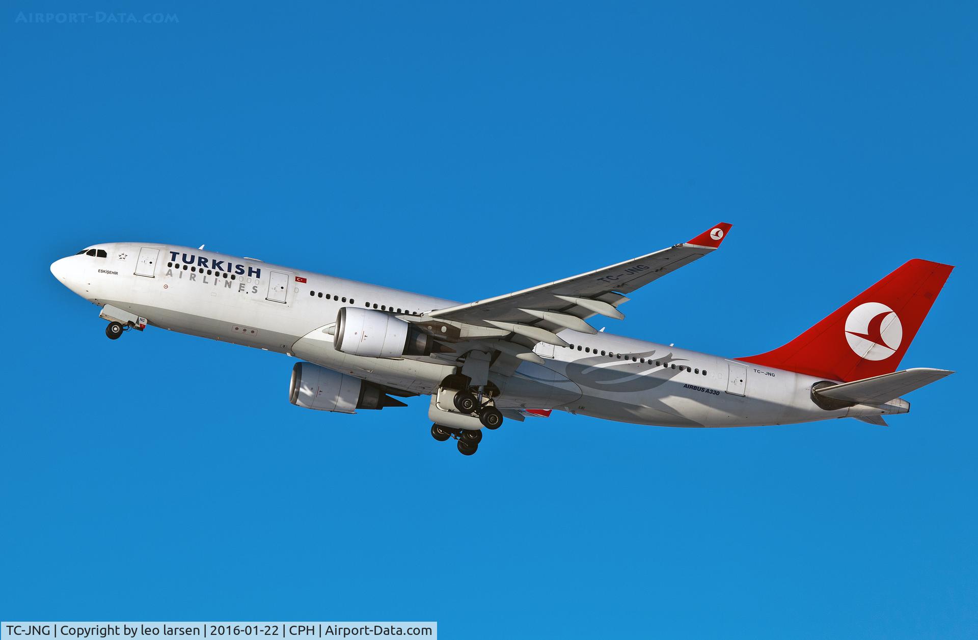 TC-JNG, 2002 Airbus A330-202 C/N 504, Copenhagen 22.1.16